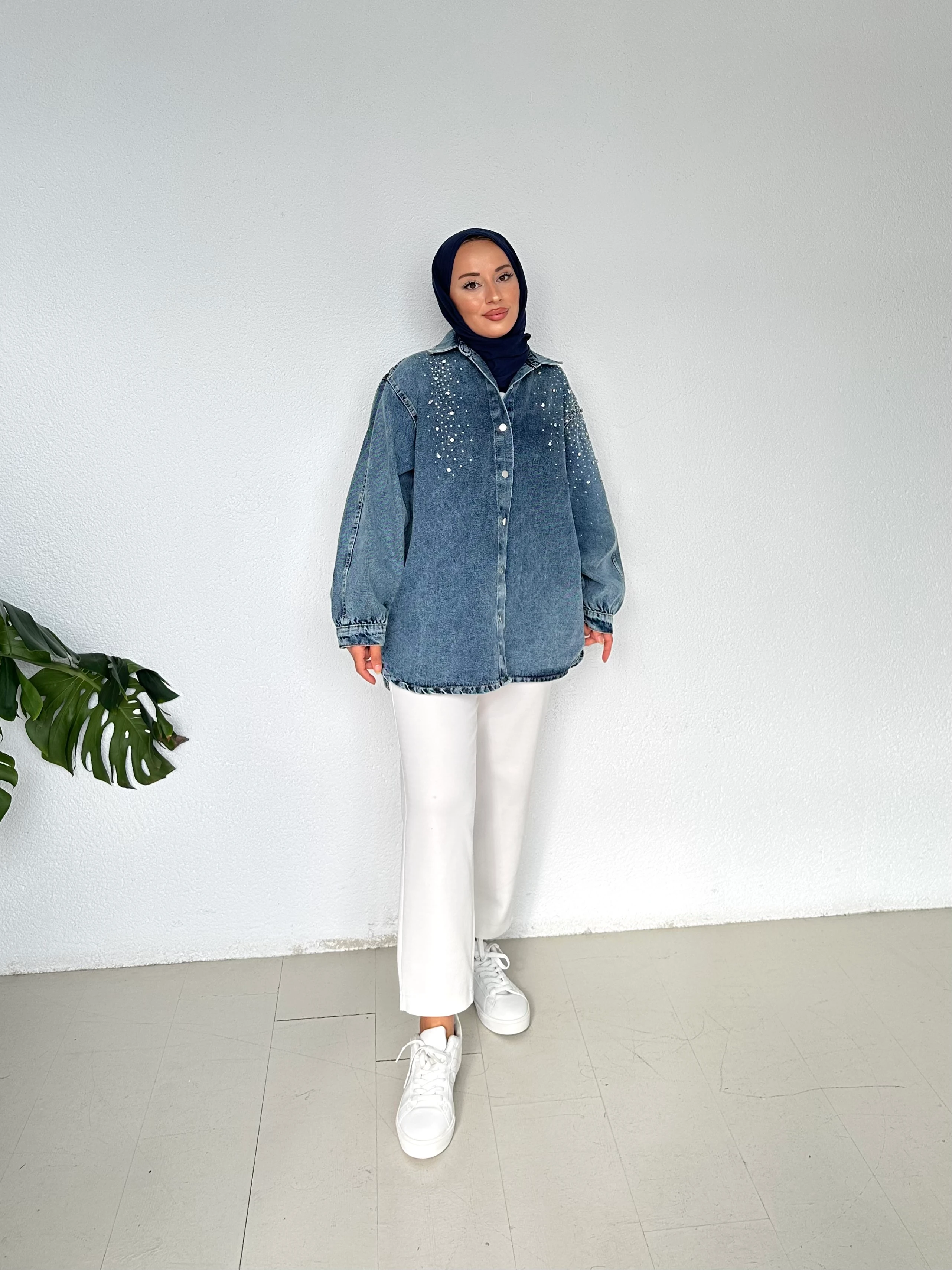 Oversize Balon Kol Taşlı Kot Ceket