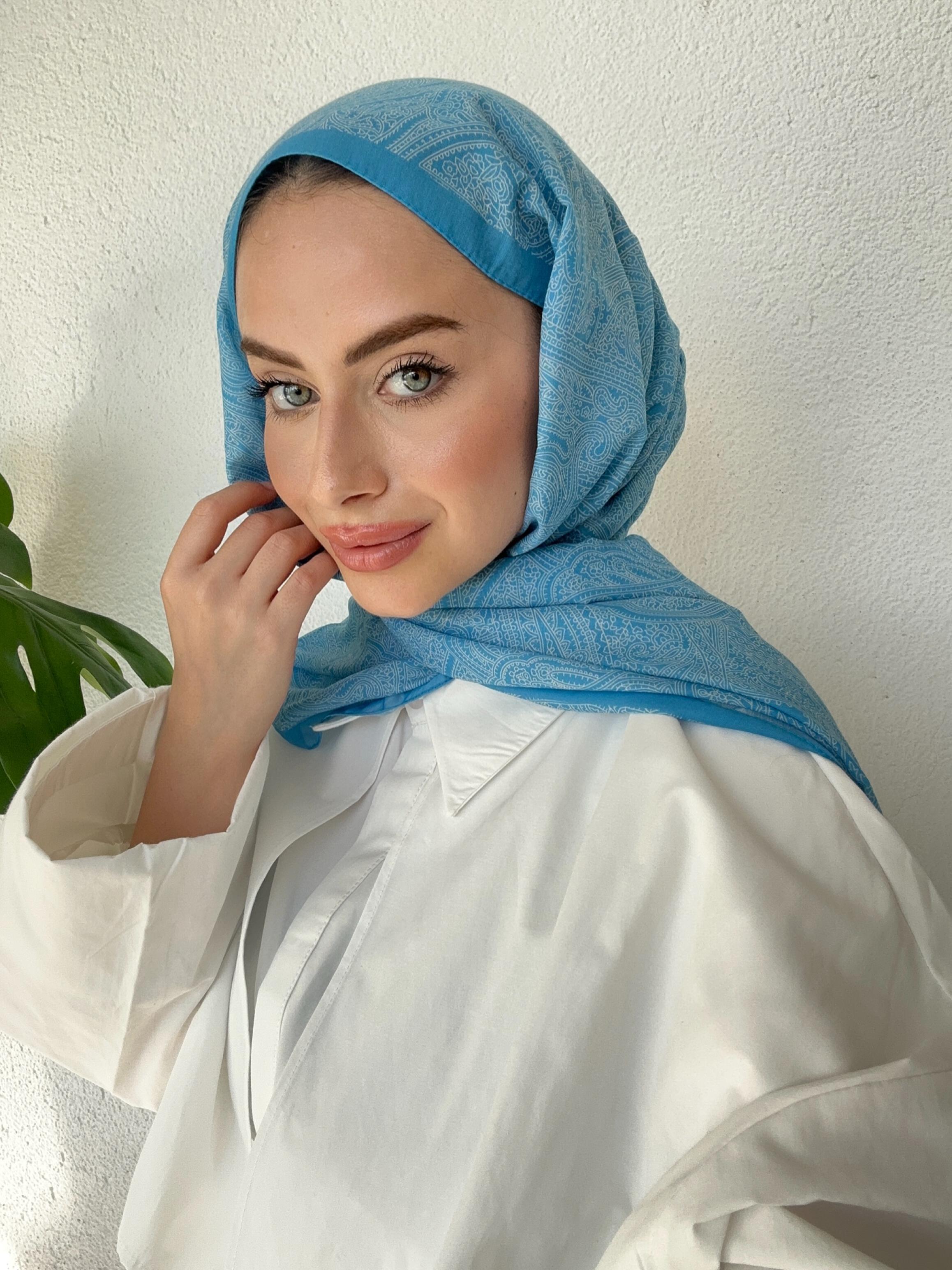 Desenli Pamuklu Şal