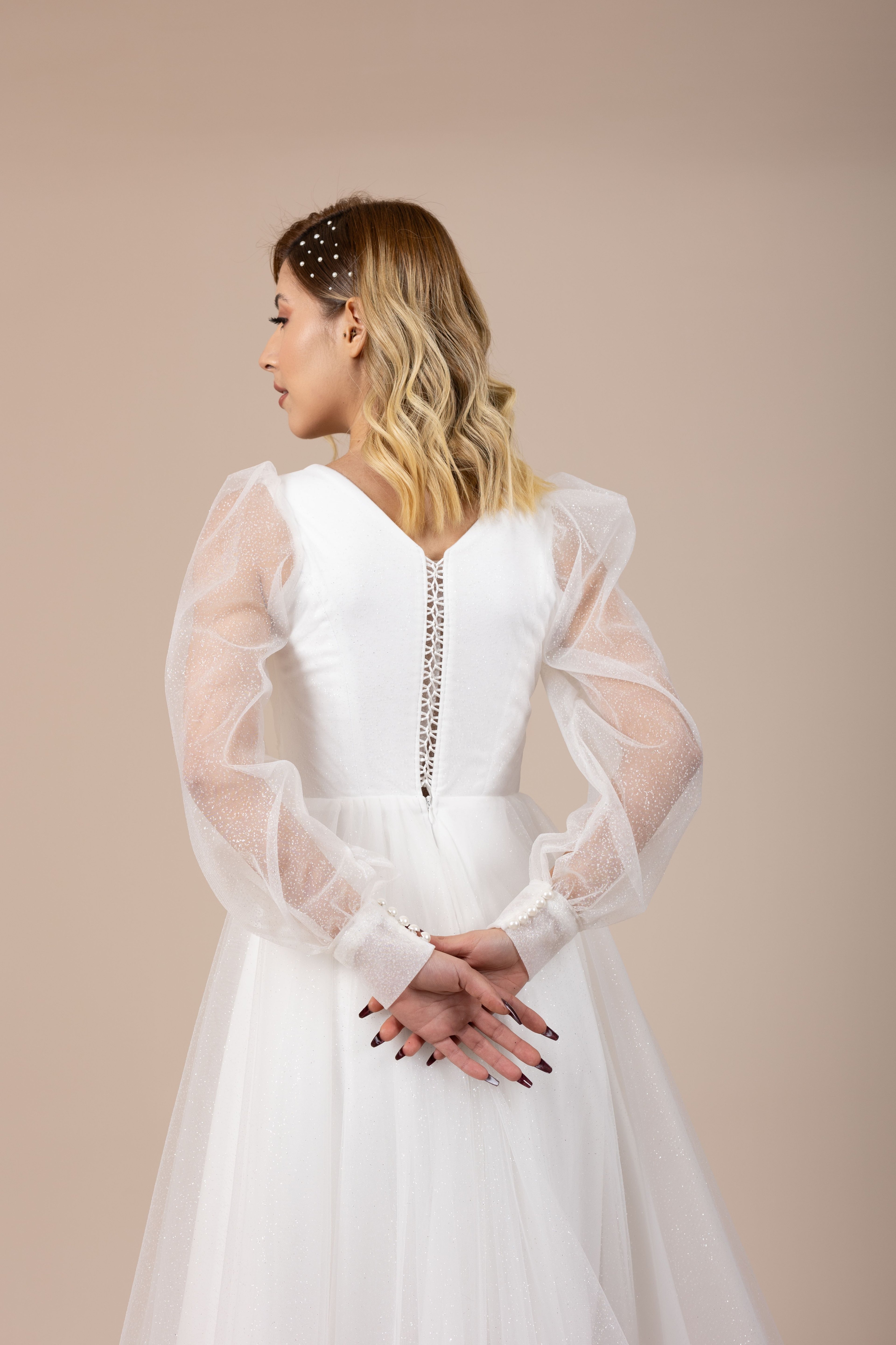 V Yaka Göğüs Drapeli Balon Kol Simli Tül Midi Nikah Elbisesi | Aurora