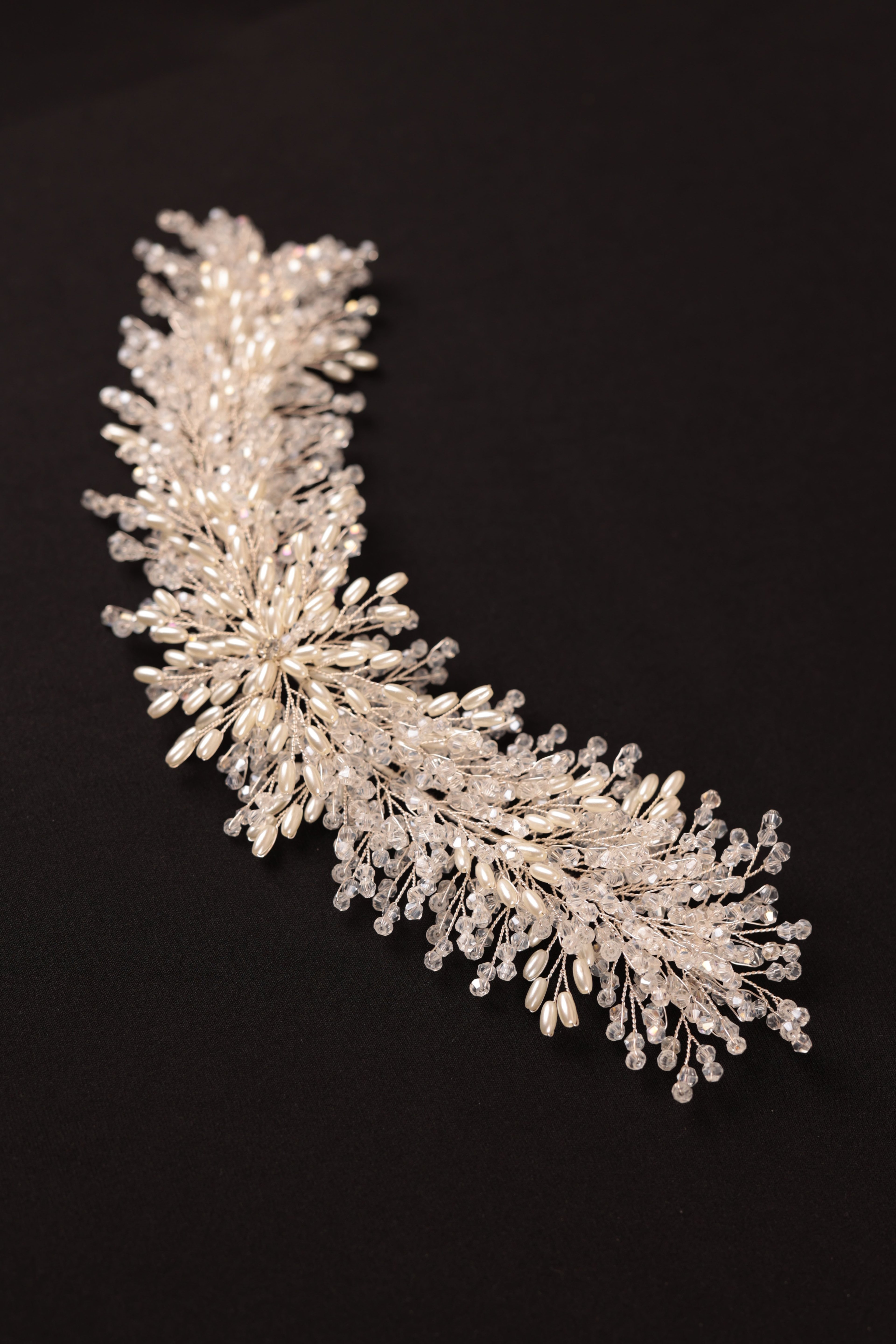 Crystal and Pearl Embroidered Bridal Hairpin | 1095