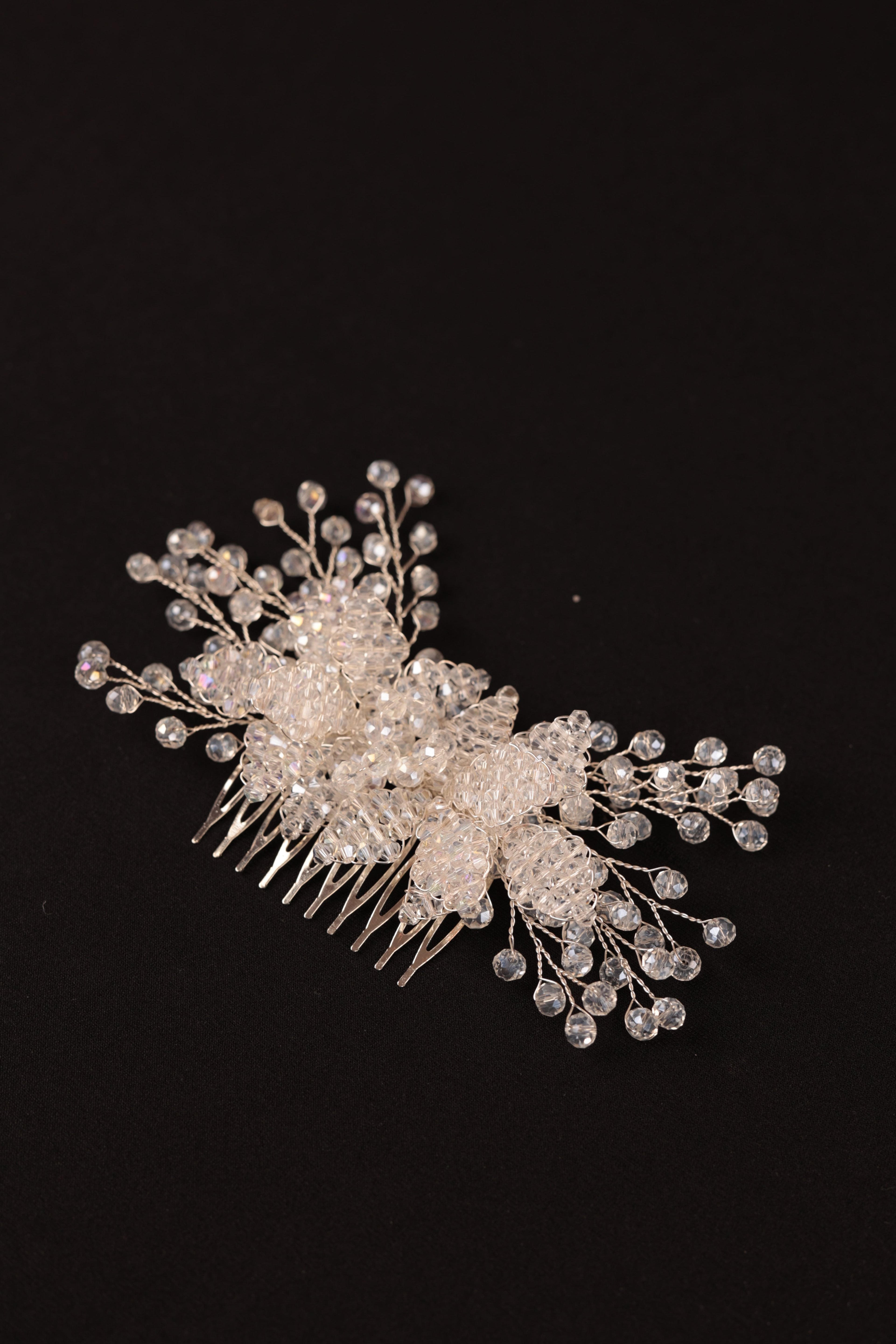 Crystal Embroidered Leaf Patterned Bridal Hair Clip | 1107