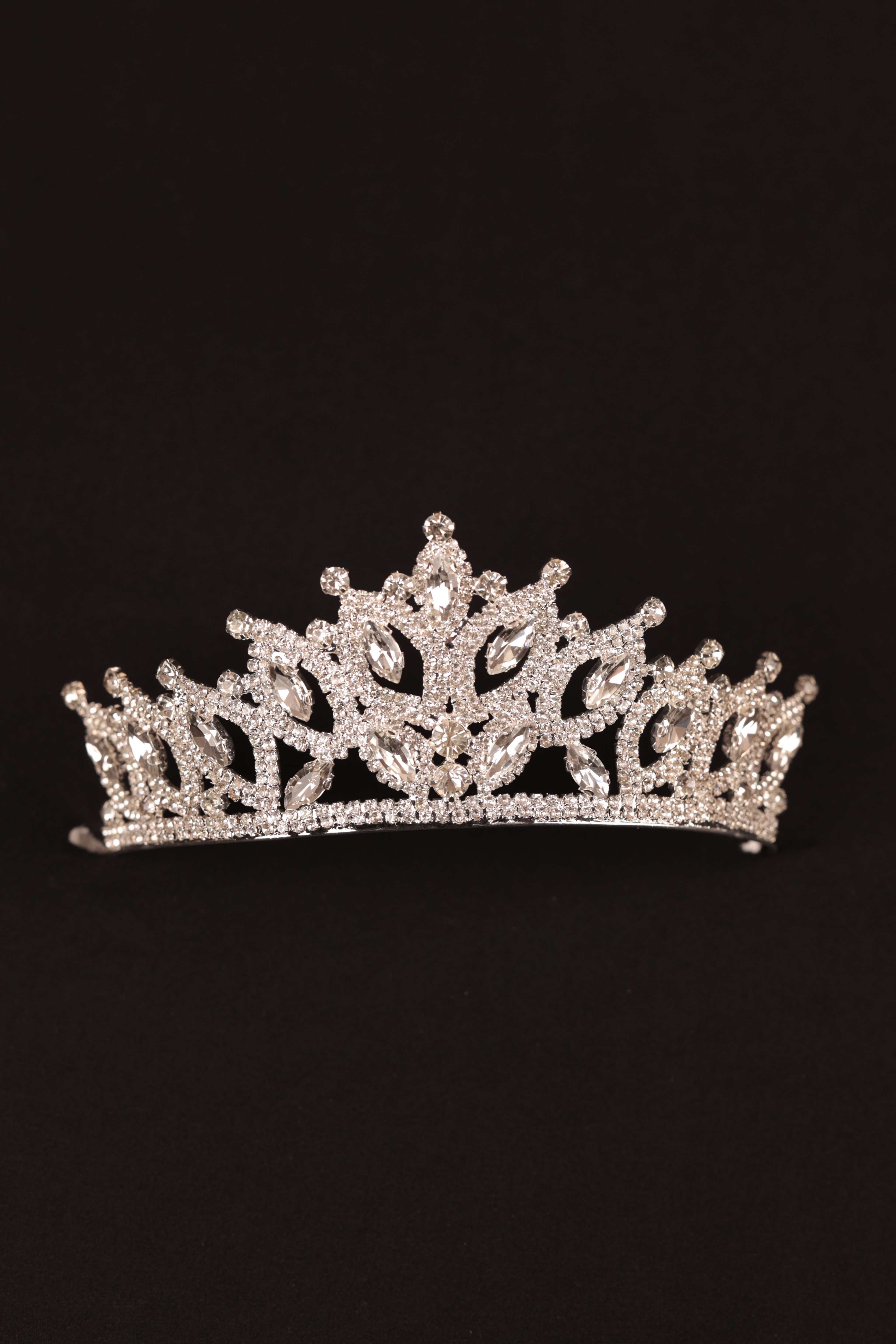 Stone Embroidered Crystal Detailed Bridal Crown | 1028