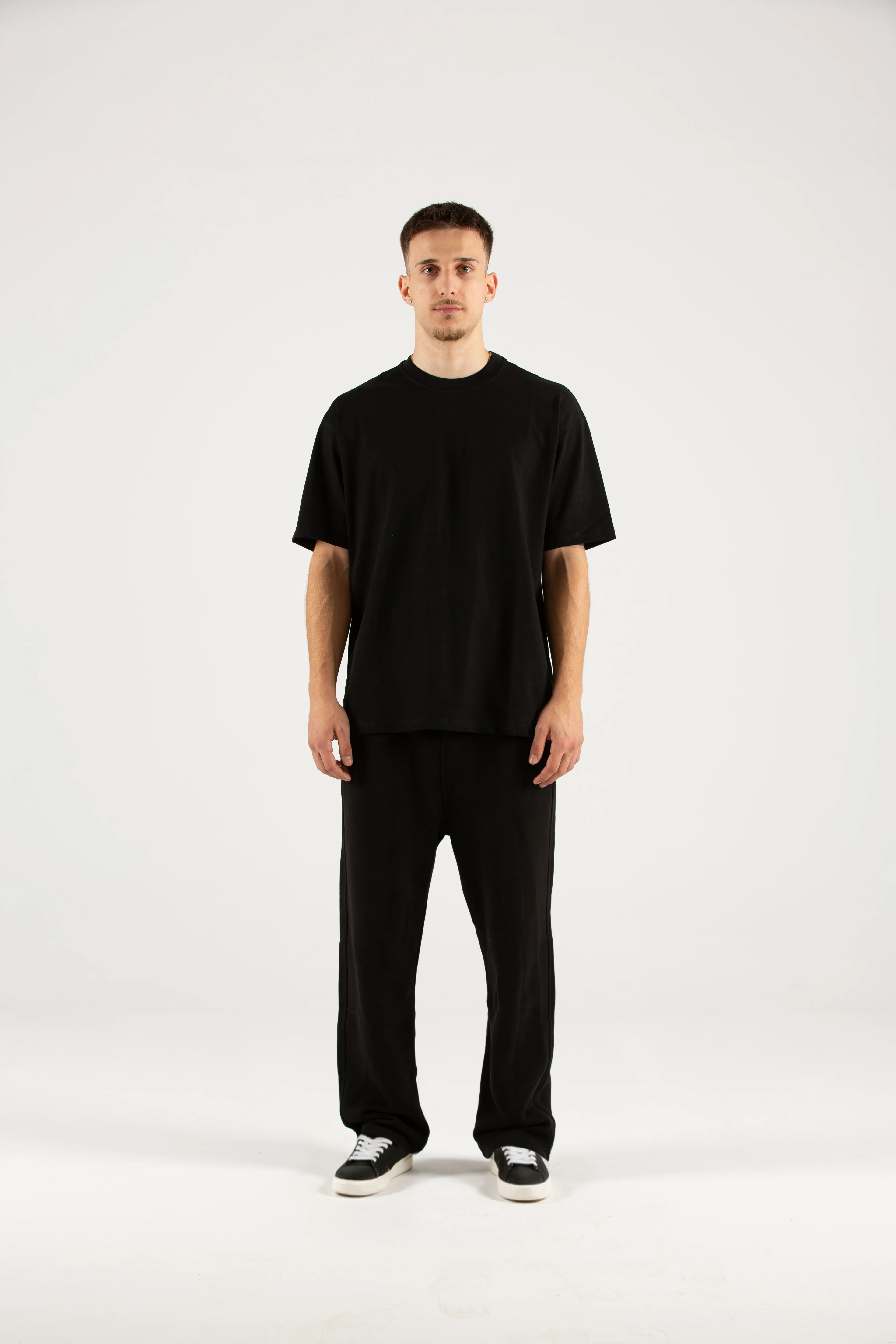 Basic Comfort Fit T-Shirt