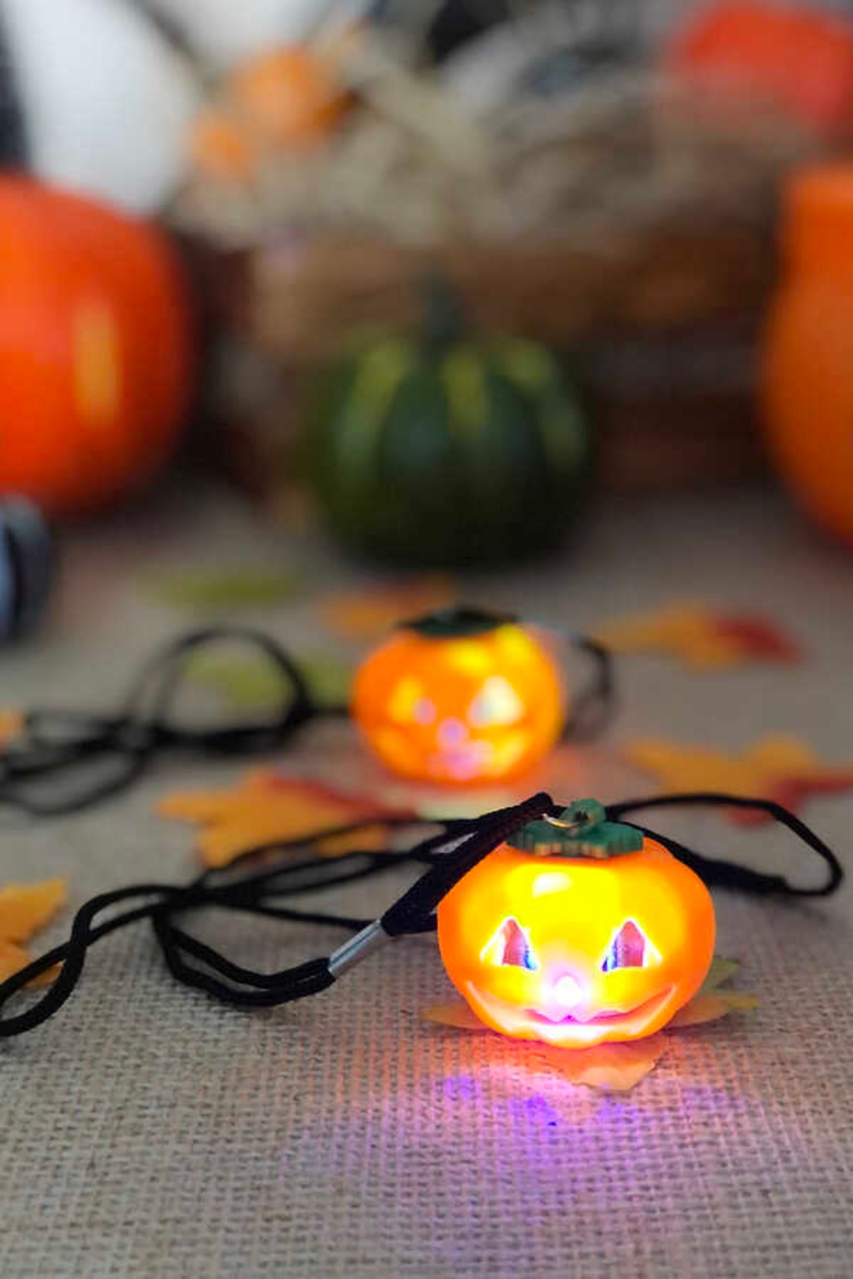 Işıklı Kabak Kolye Halloween