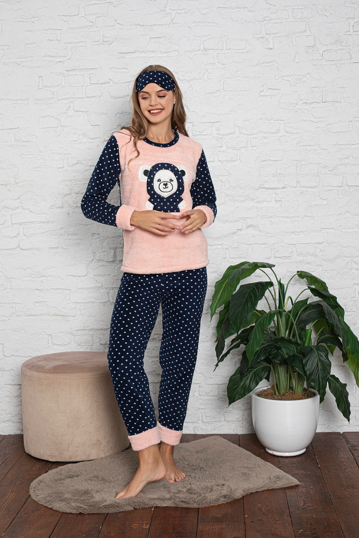 Kadın Puanlı Polar Pijama Takımı