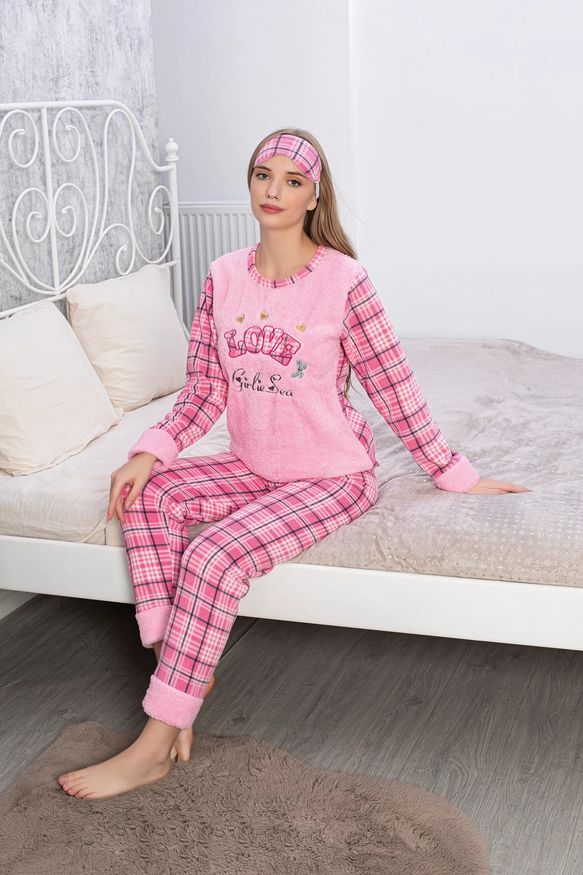 Kadın Polar Pijama Takımı