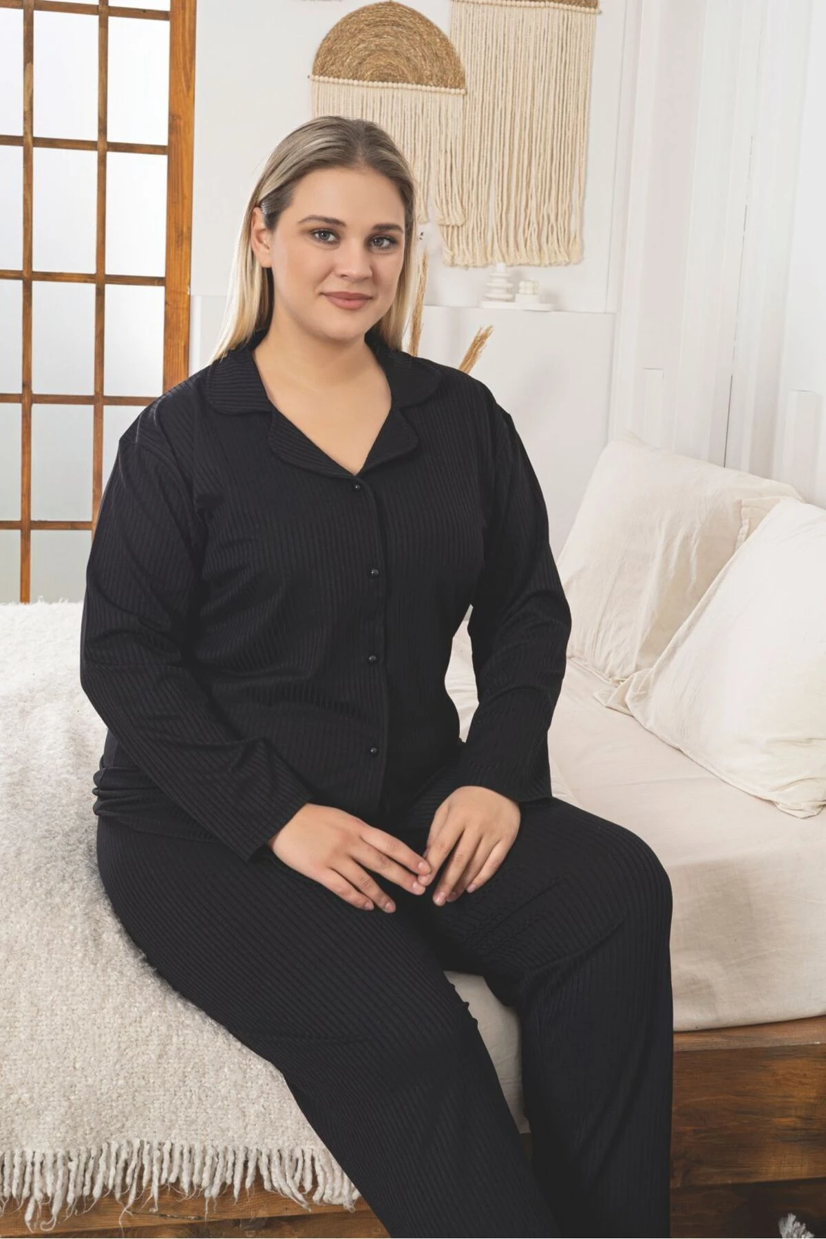 Büyük Beden Boydan Düğmeli Kaşkorse Kumaş Pijama Takımı