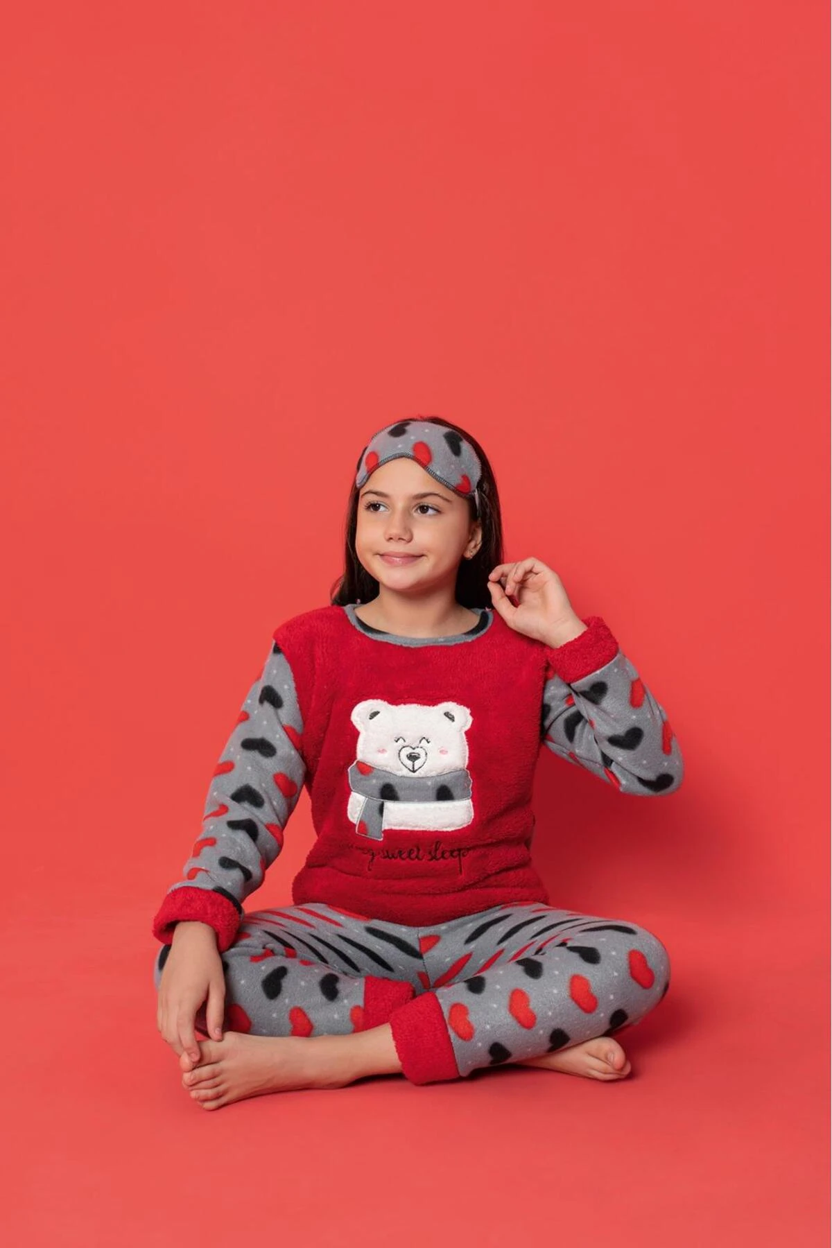 Kalp Desen Polar Kumaş Çocuk Pijama Takımı