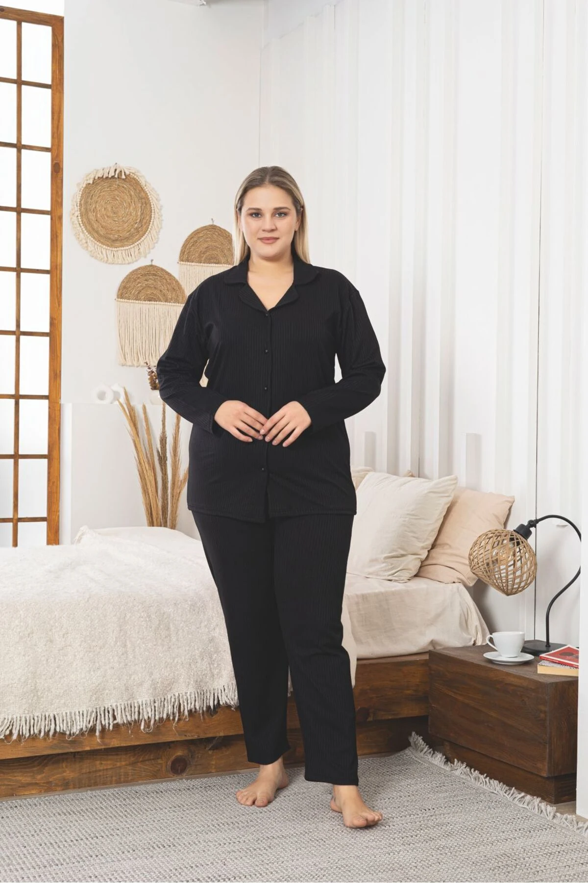 Büyük Beden Boydan Düğmeli Kaşkorse Kumaş Pijama Takımı