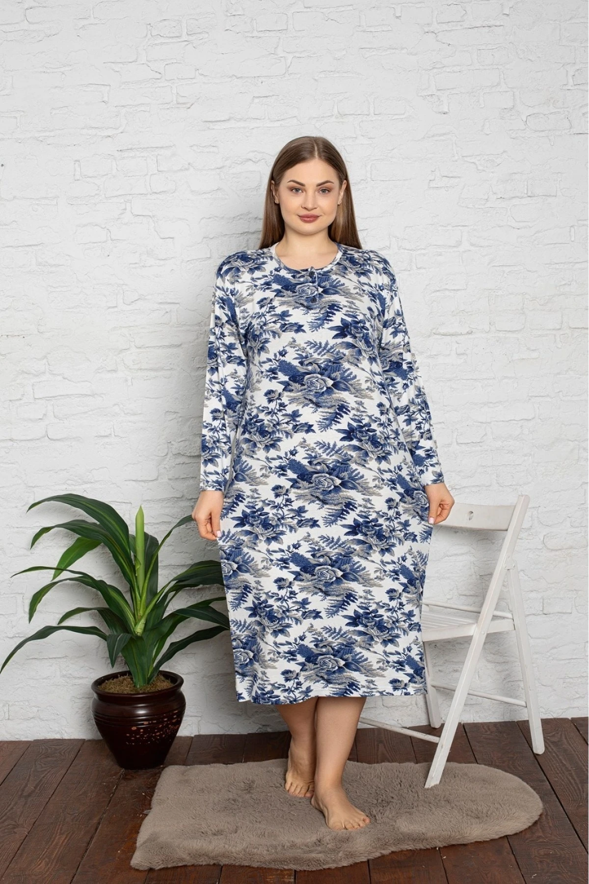 Büyük Beden Likralı Desenli Gecelik