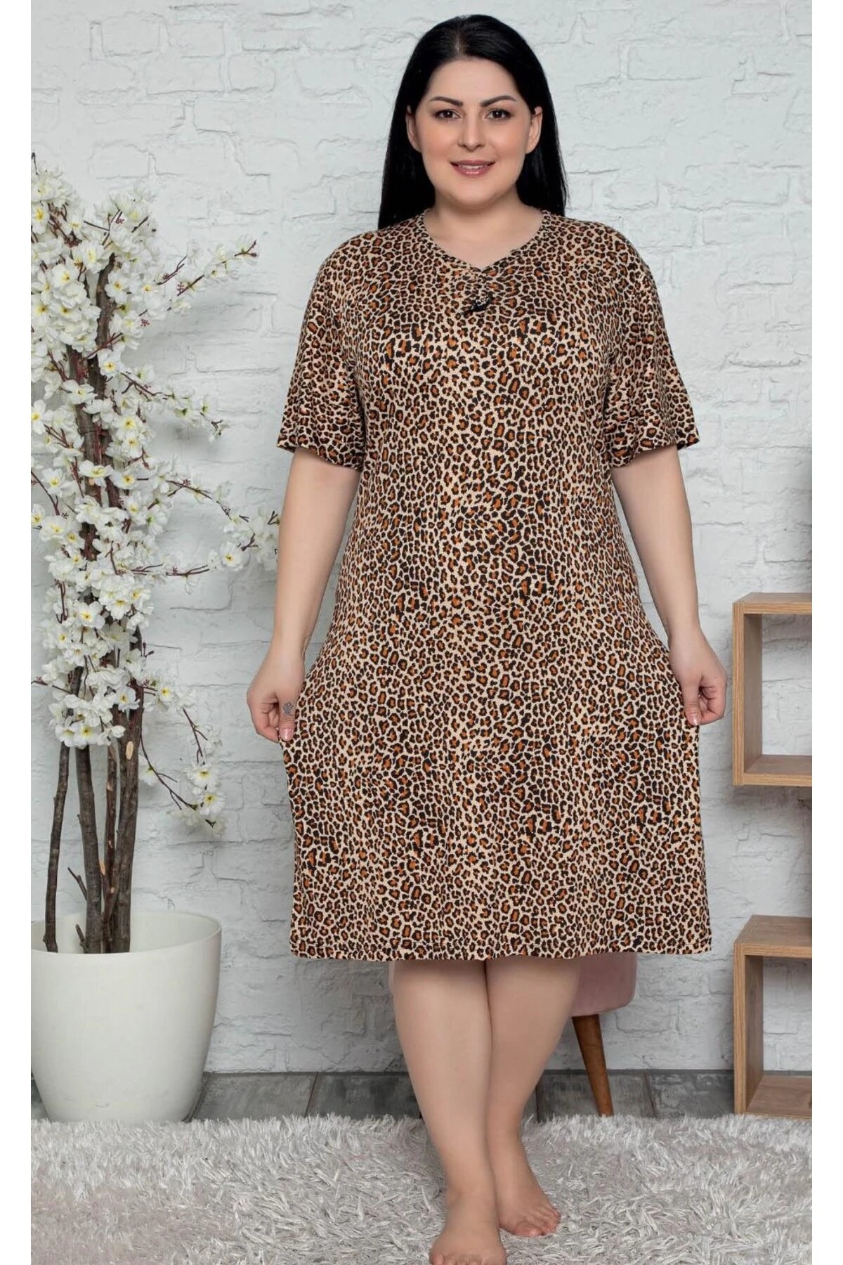 Büyük Beden Kısa Kollu Likralı Penye Gecelik