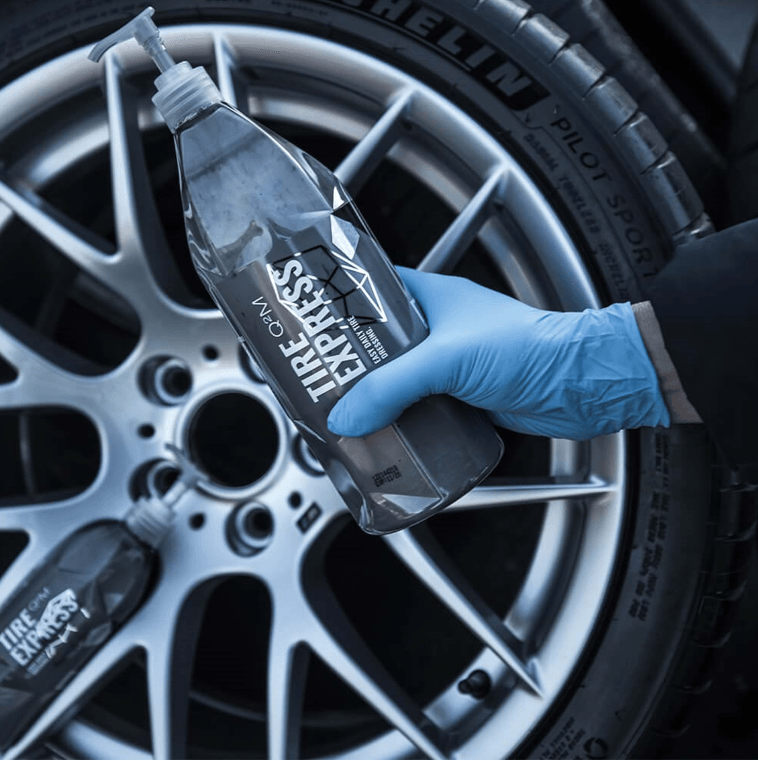 GYEON Q²M Tire Express Lastik Parlatıcı - 400 Ml