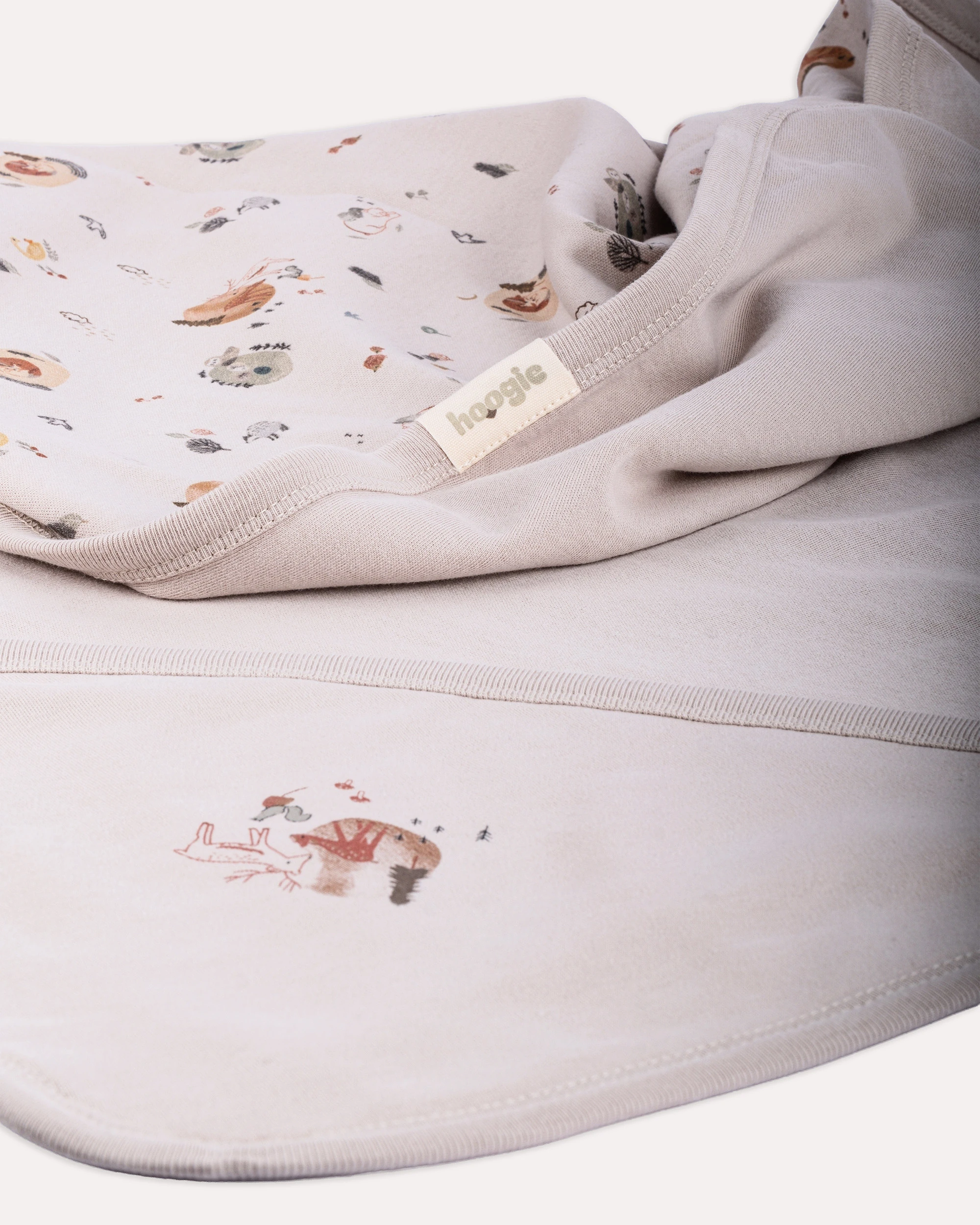 %100 Organik Pamuk GOTS Sertifikalı Başlıklı Çift Katlı Bebek Battaniyesi - Orman Desenli / Taş Rengi