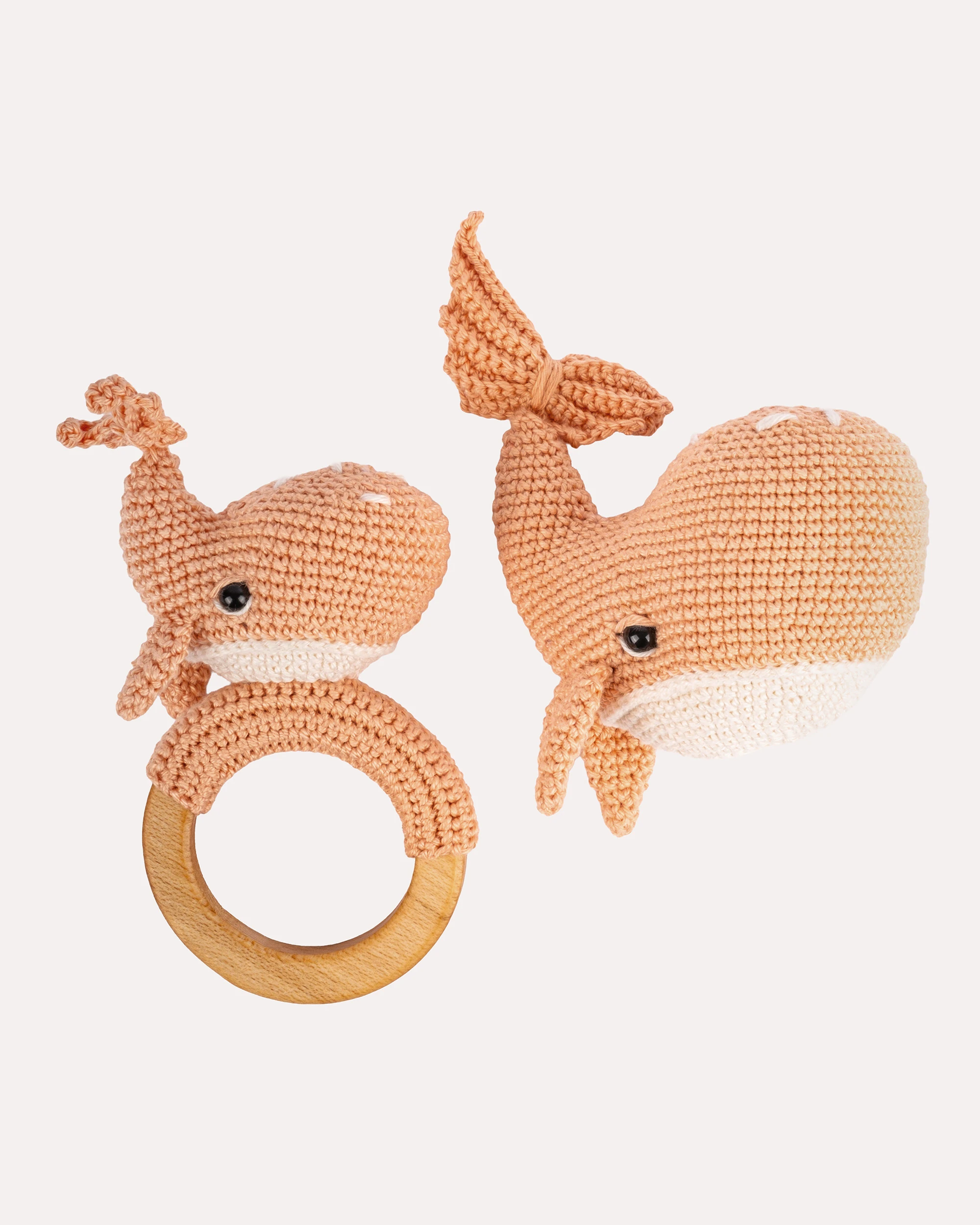 Willow Whale Amigurumi Oyuncak & Çıngırak Seti image