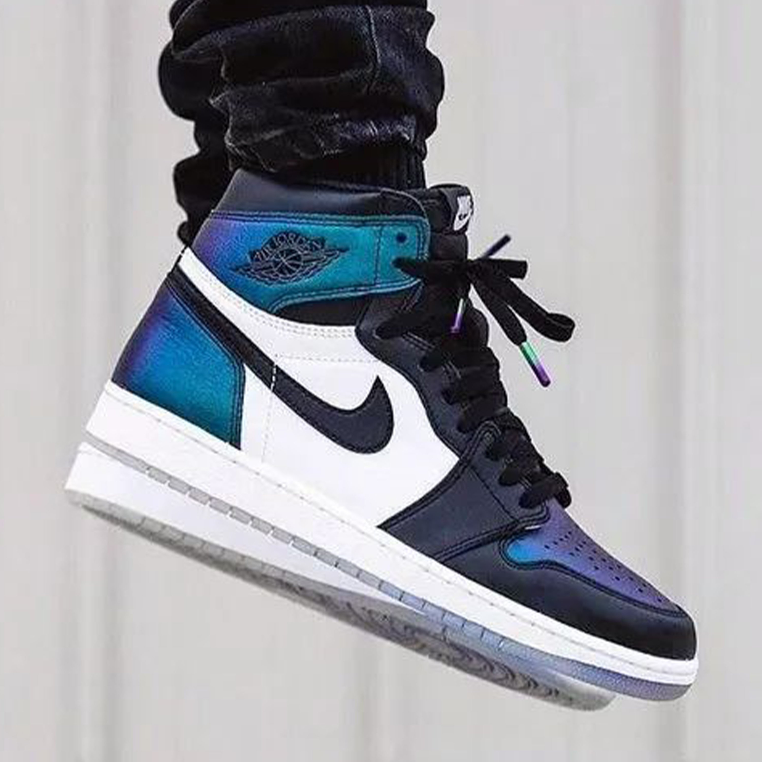 Air Jordan 1 "Chameleon"