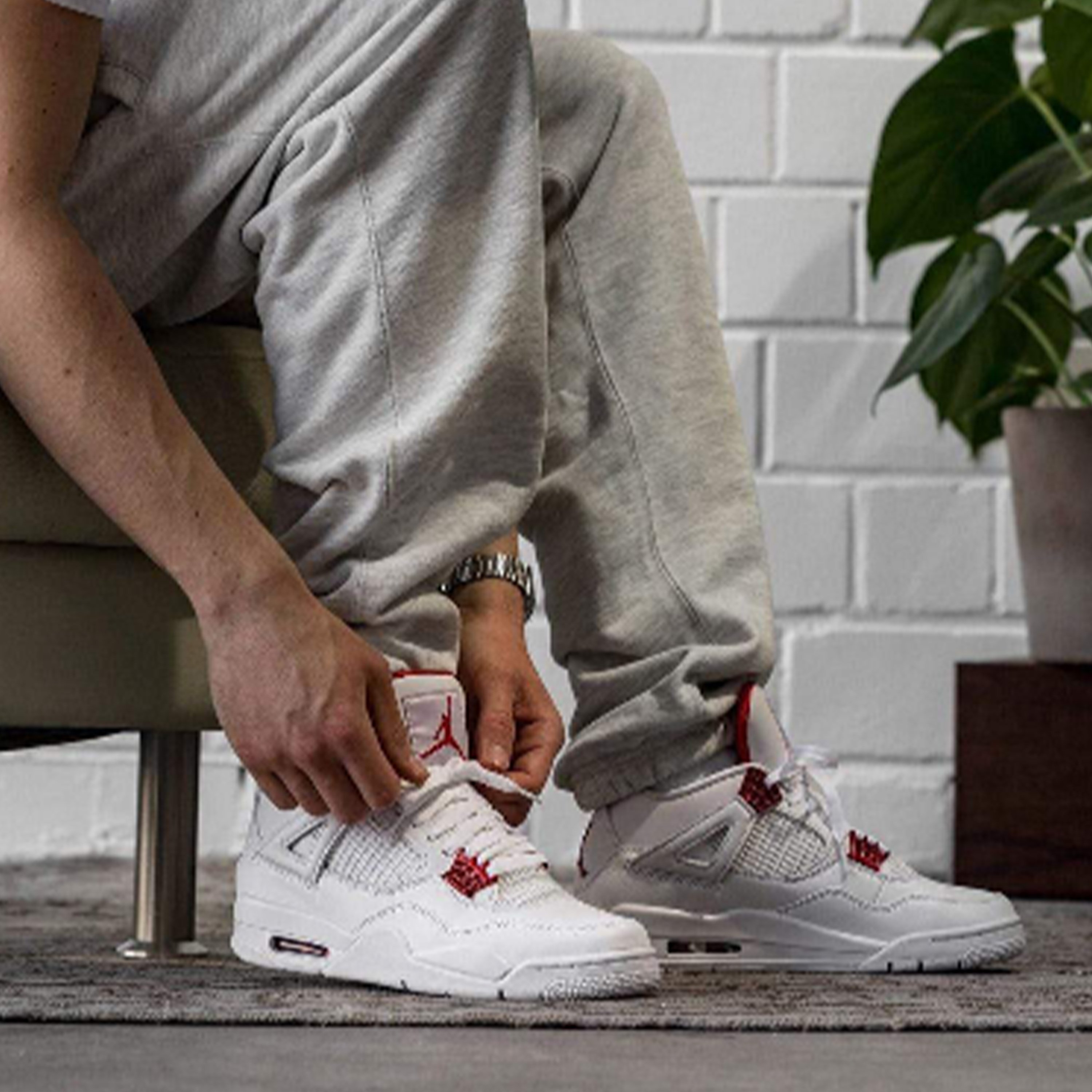 Air Jordan 4 "Red Metallic"