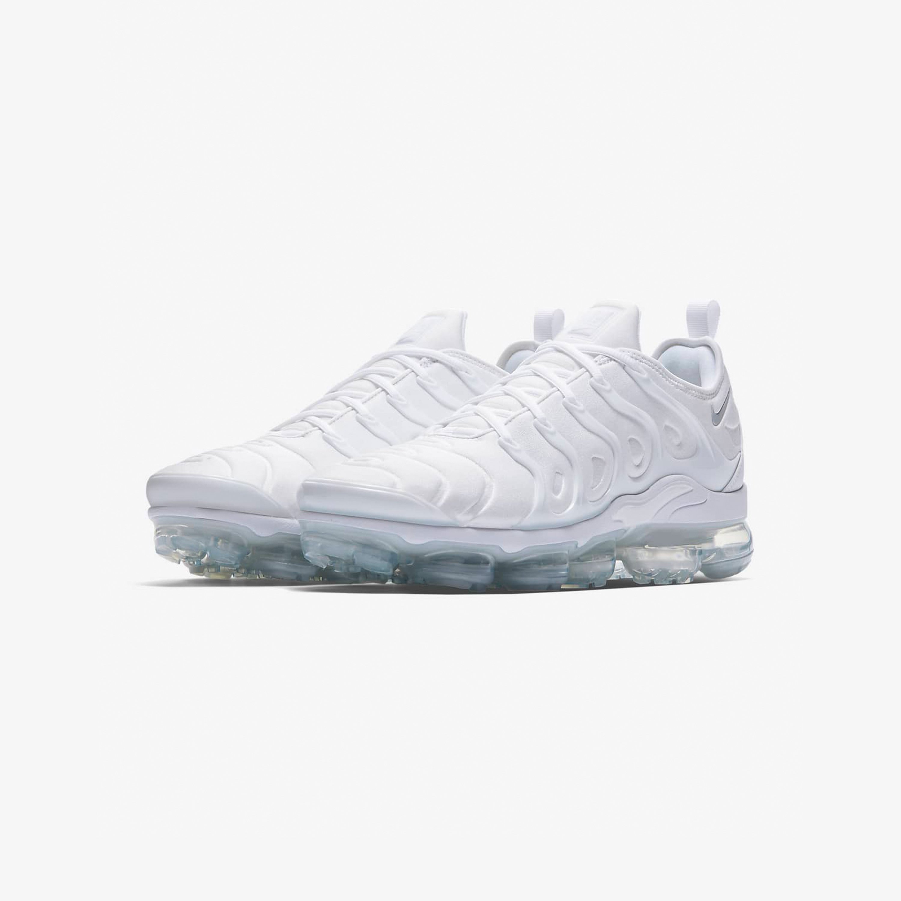 Vapormax Plus