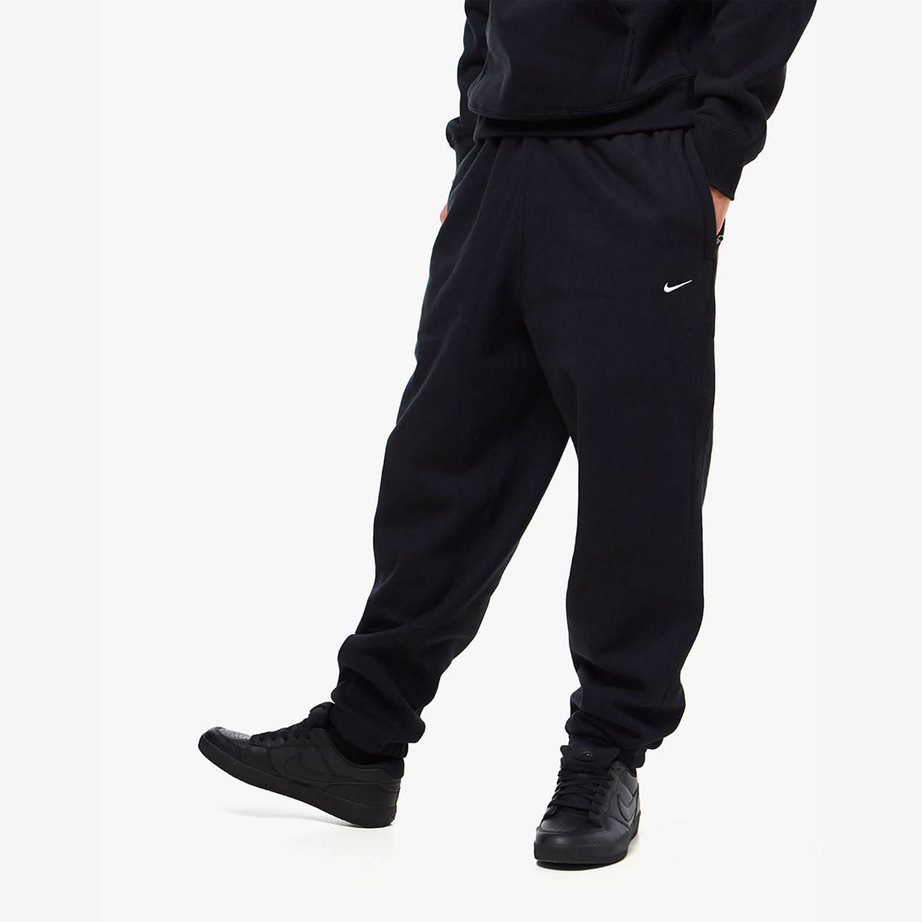 Nike Solo Swoosh Jogger