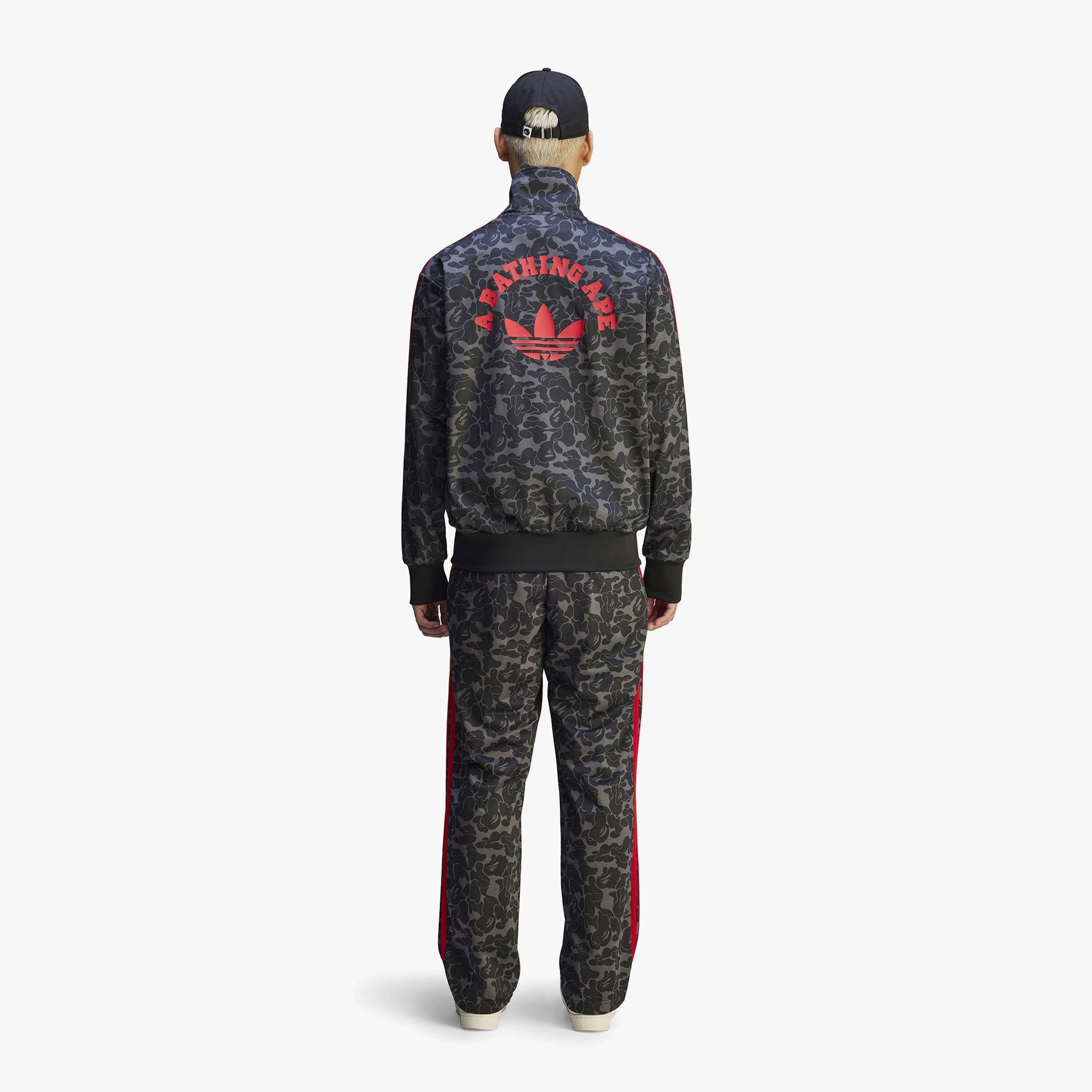 Adidas x BAPE Firebird Eşofman Takımı