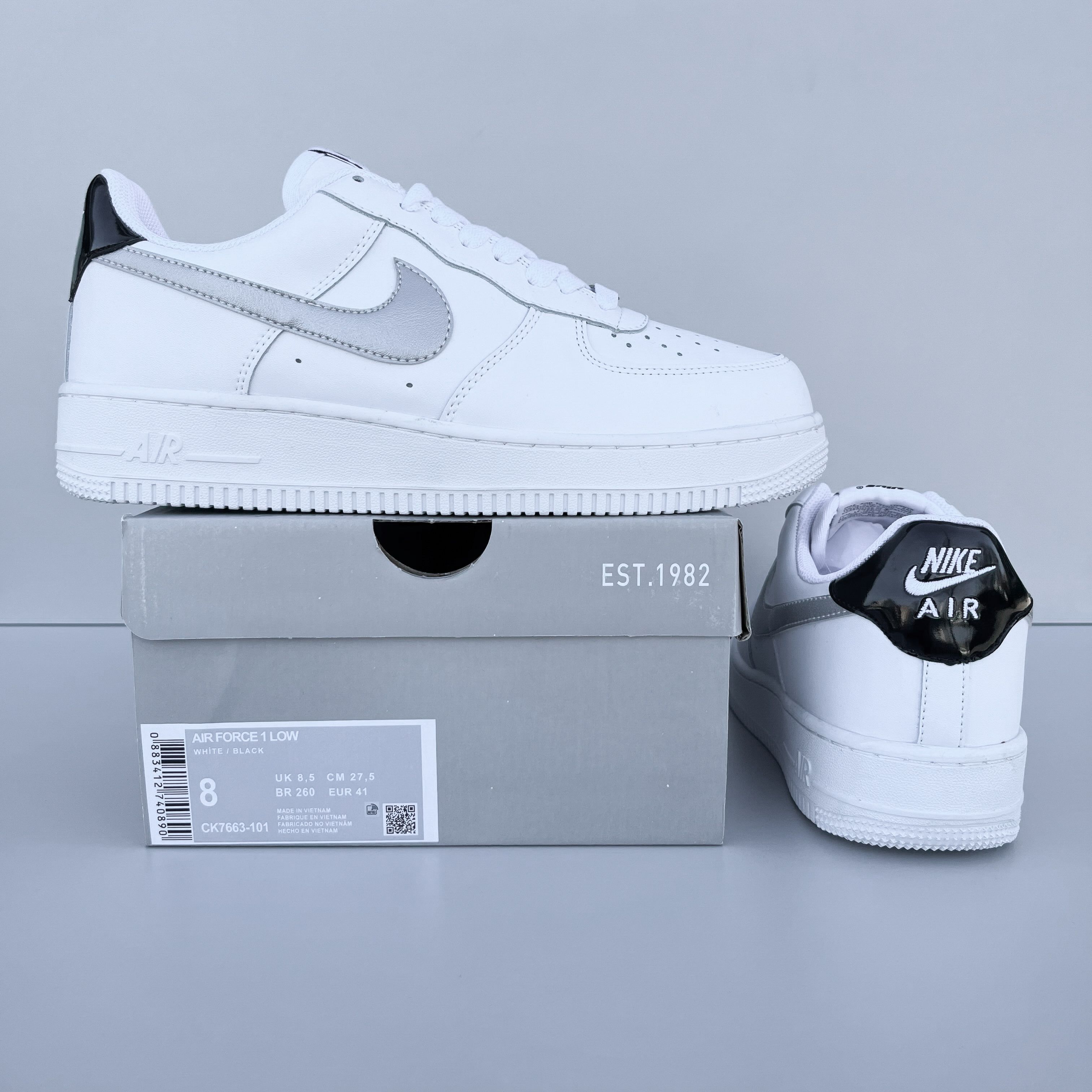 Air Force 1 "Metallic Silver"