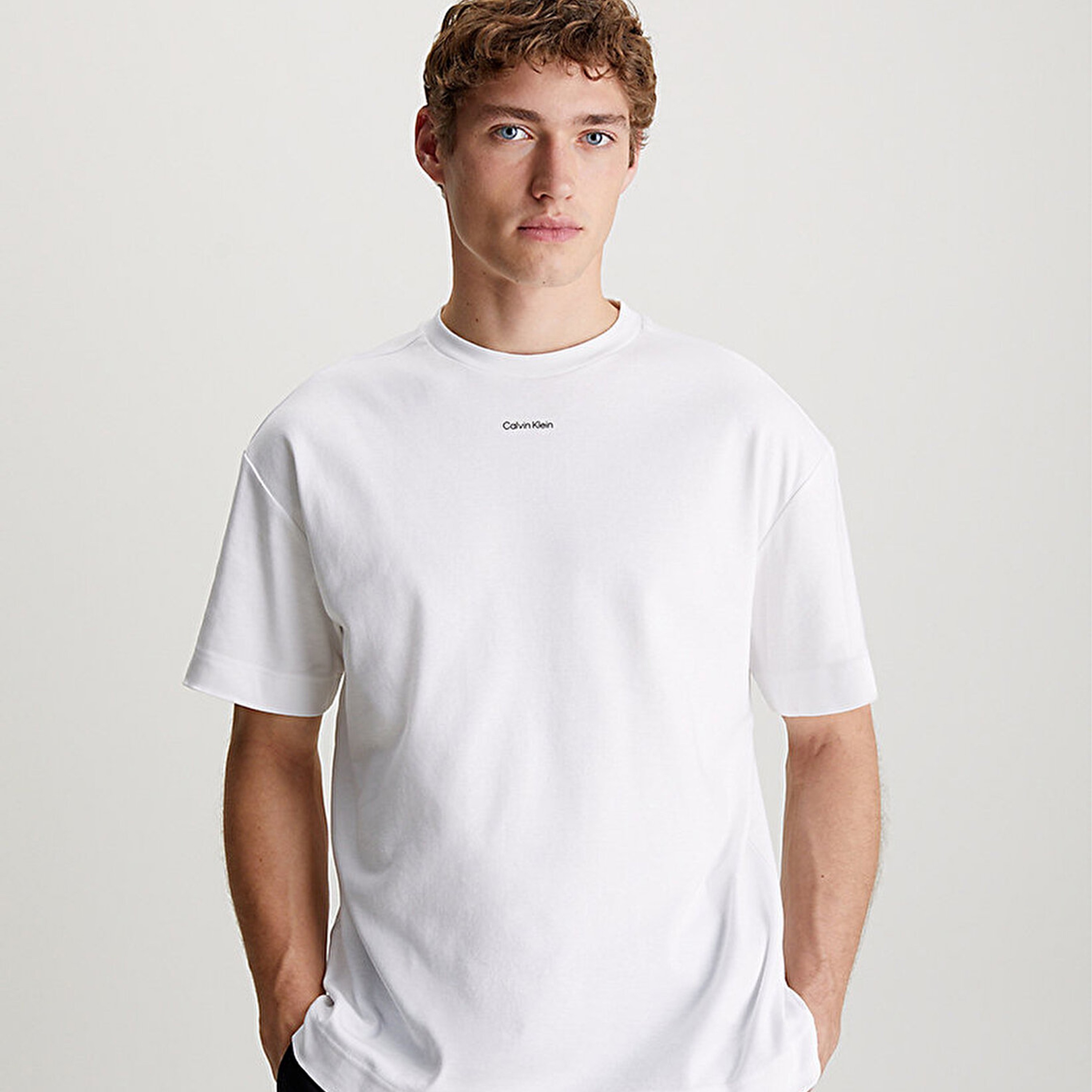 Calvin Klein Basic Tshirt