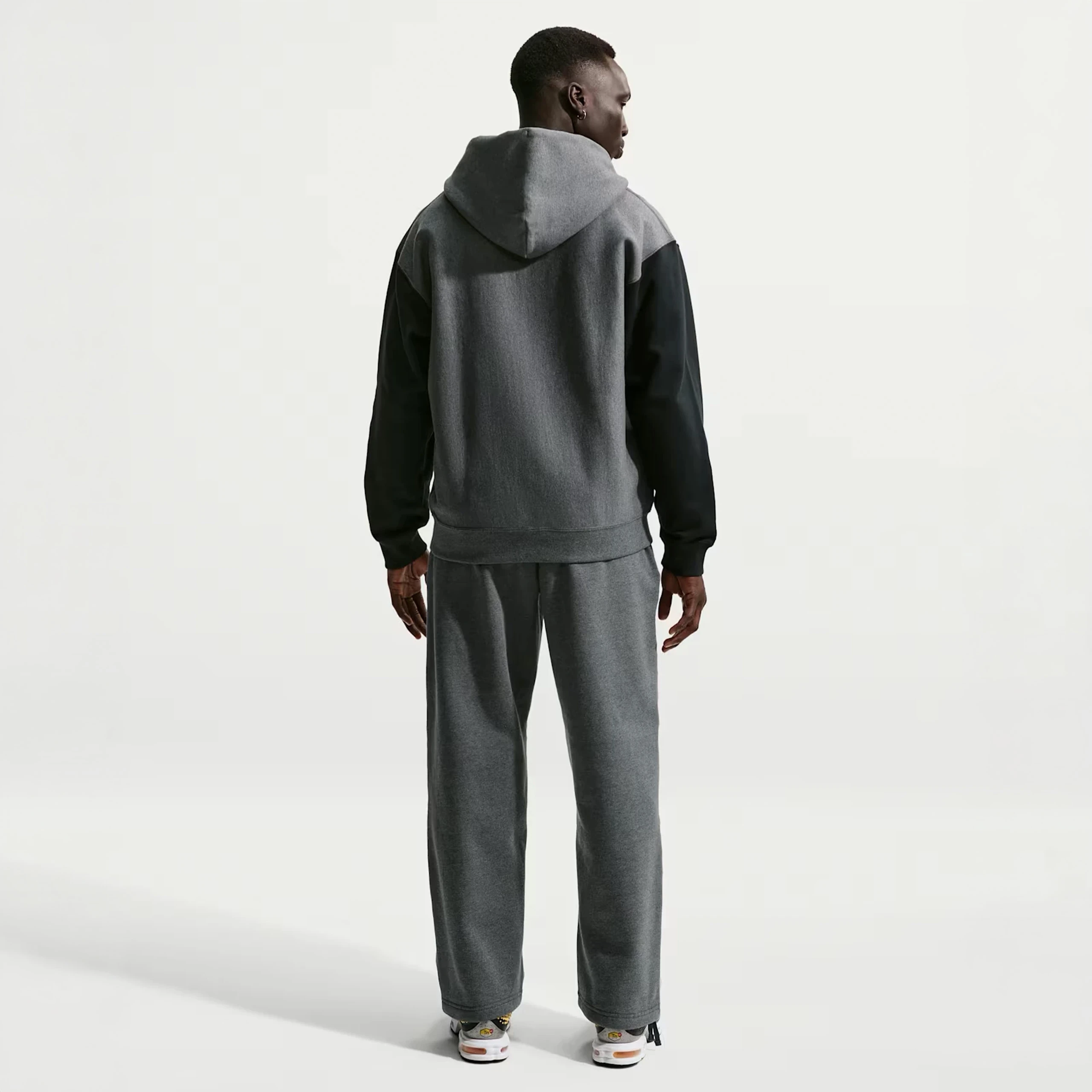 Nike Solo Swoosh x Syna World Baggy Jogger | Drip Mamba