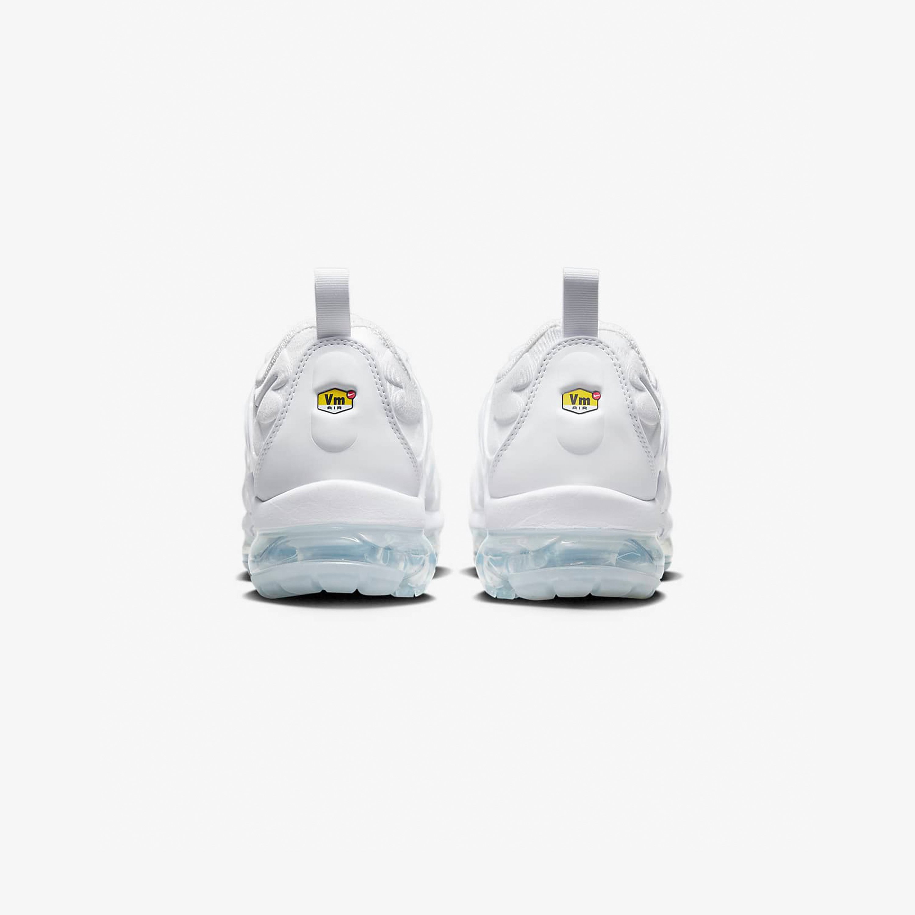 Vapormax Plus