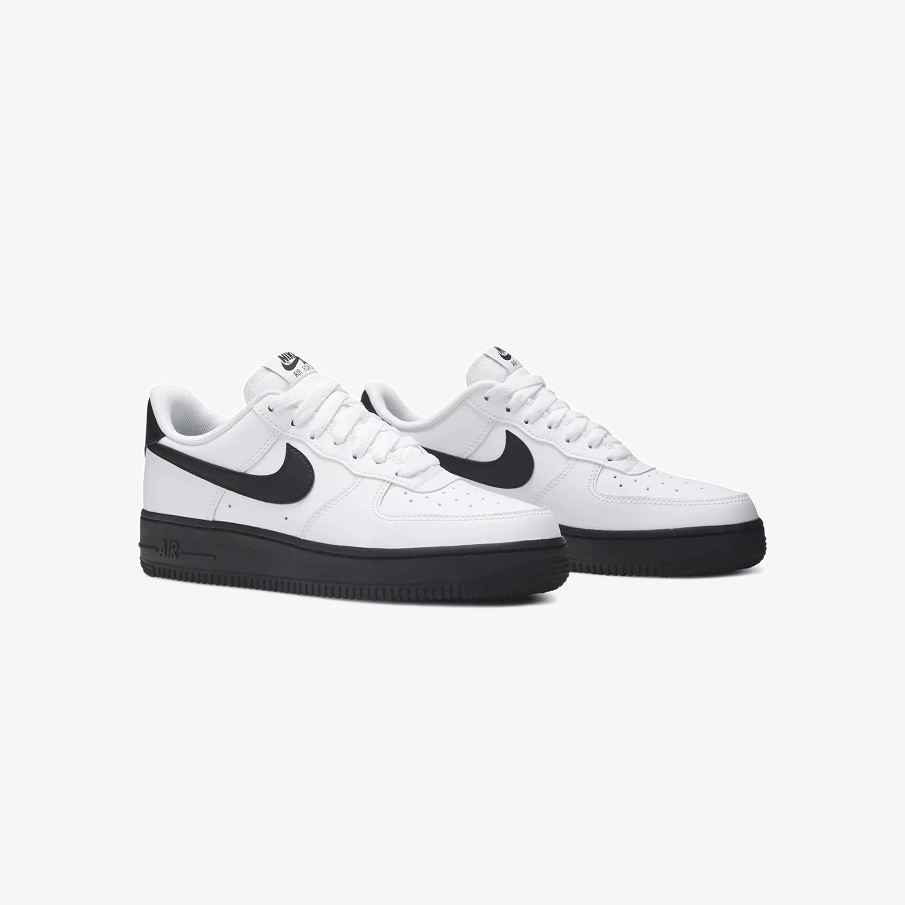 Air Force 1 "White Black Sole"