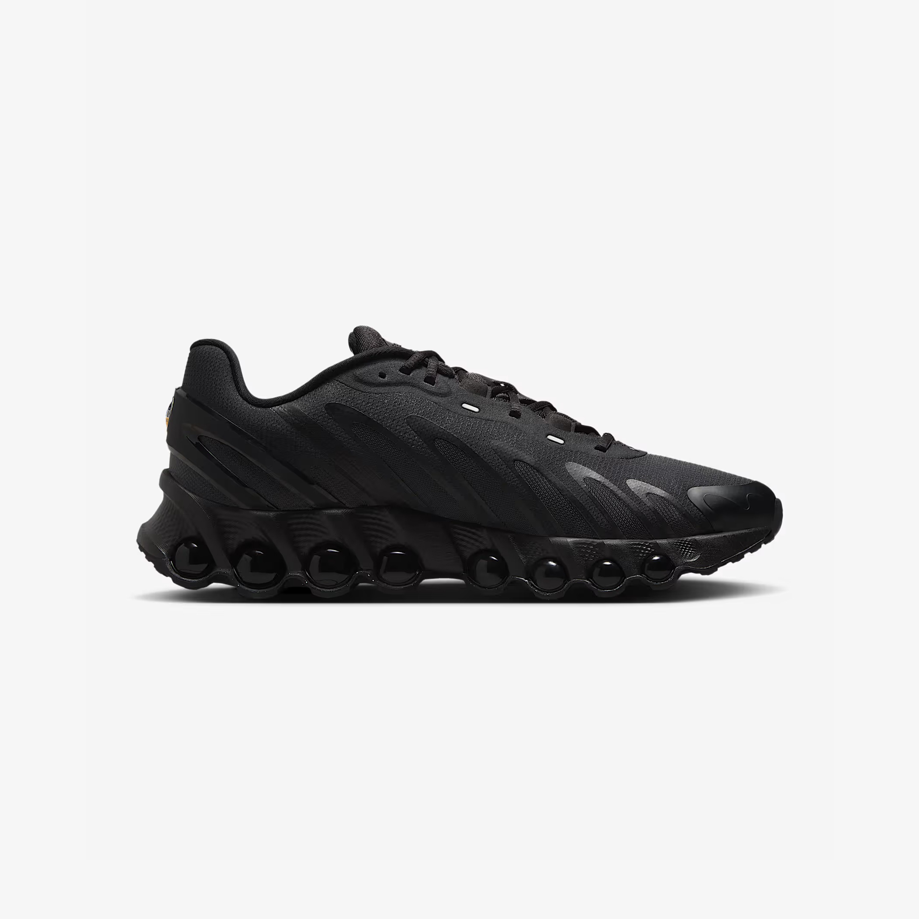 AİR MAX DN8