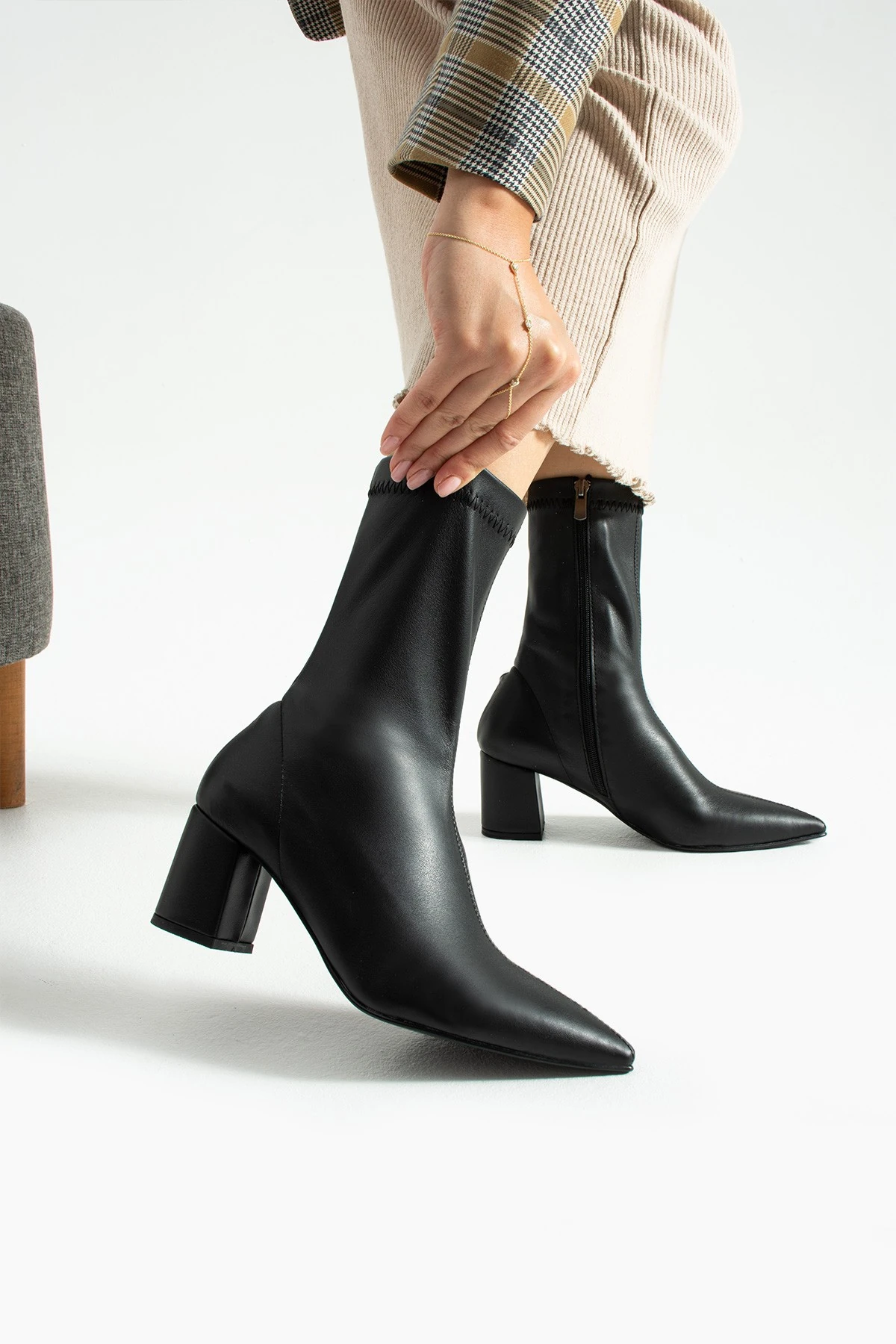 Silvia Kadın Streç Sivri Burun Topuklu Bot - Strec Siyah