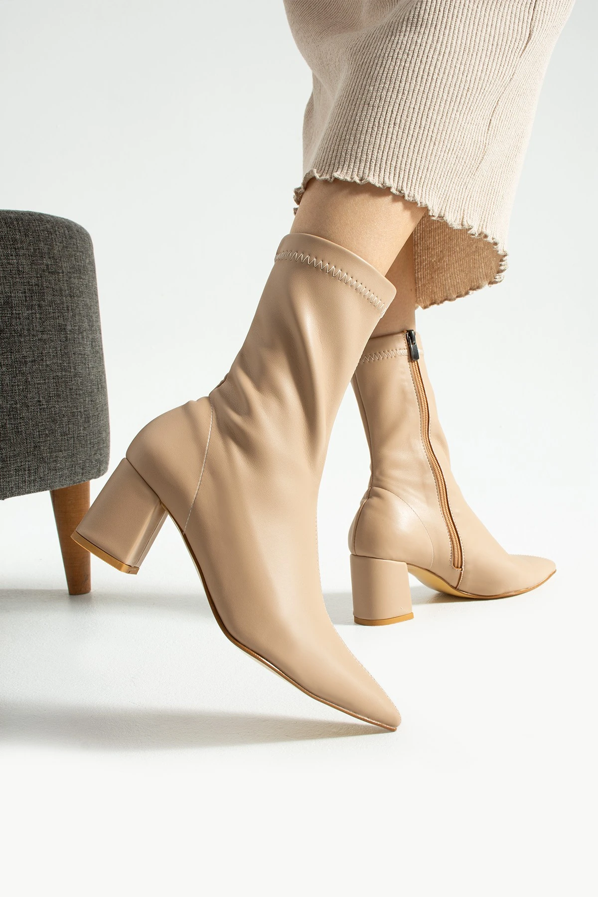 Silvia Kadın Streç Sivri Burun Topuklu Bot - Strec Nut