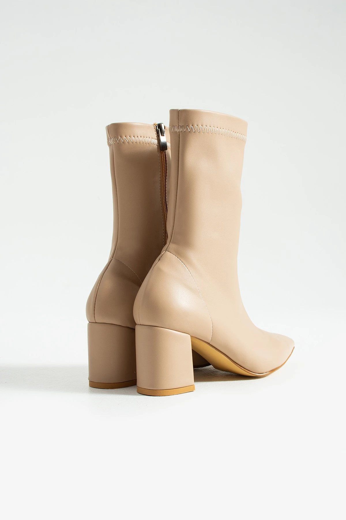 Silvia Kadın Streç Sivri Burun Topuklu Bot