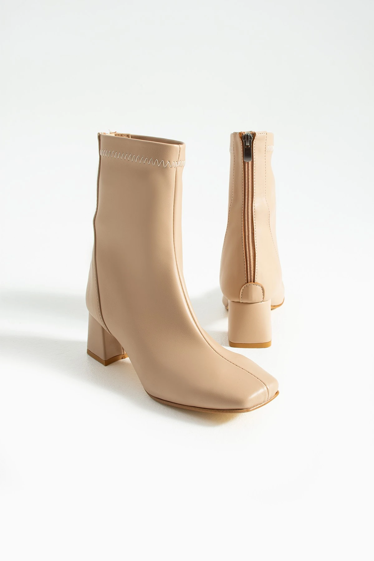 Katya Küt Burun Kalın Topuklu Kısa Streç Kadın Bot