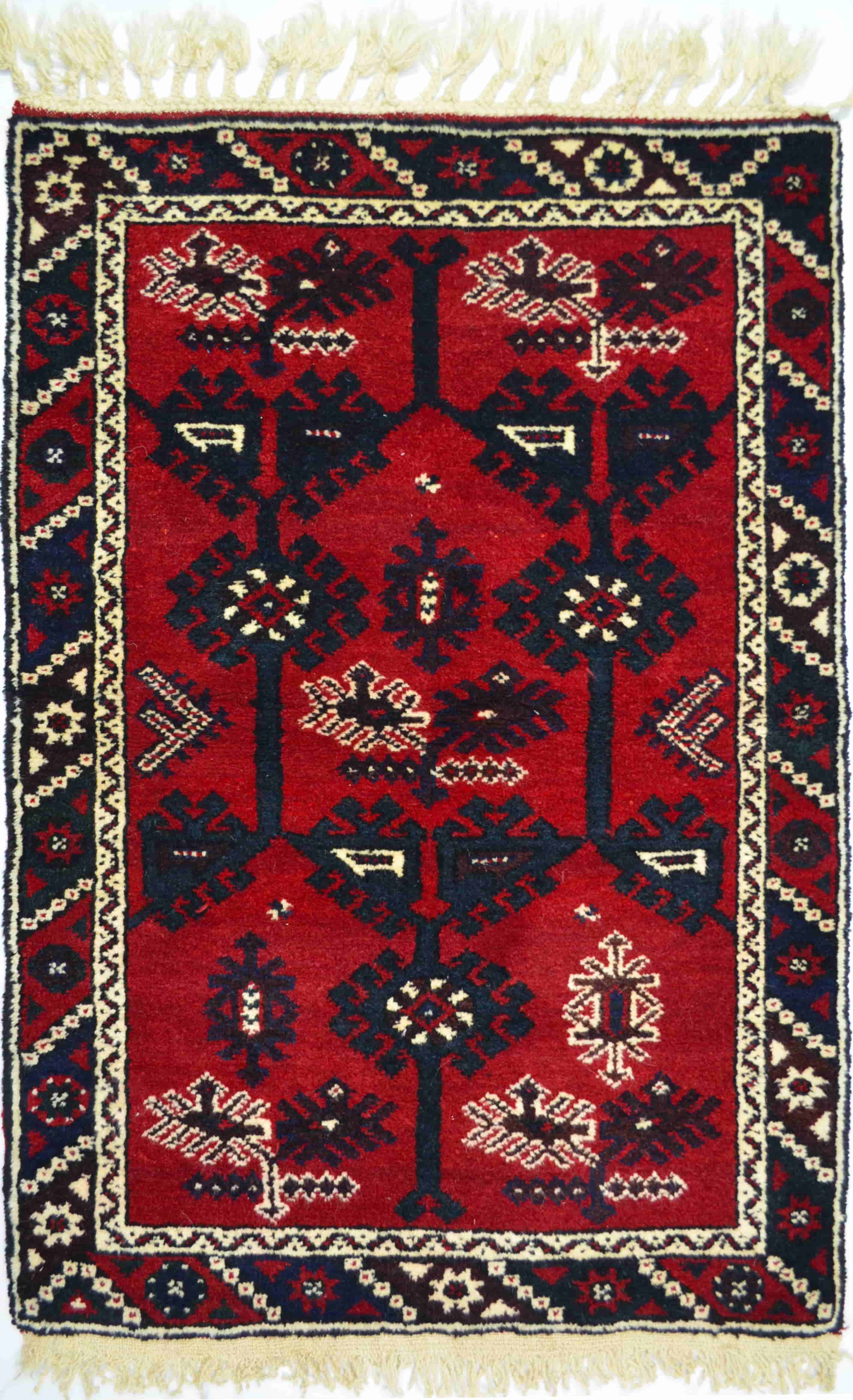 El Dokuma Kırmızı Renk Döşemealtı Halısı 83x122 cm (1.01 m²)