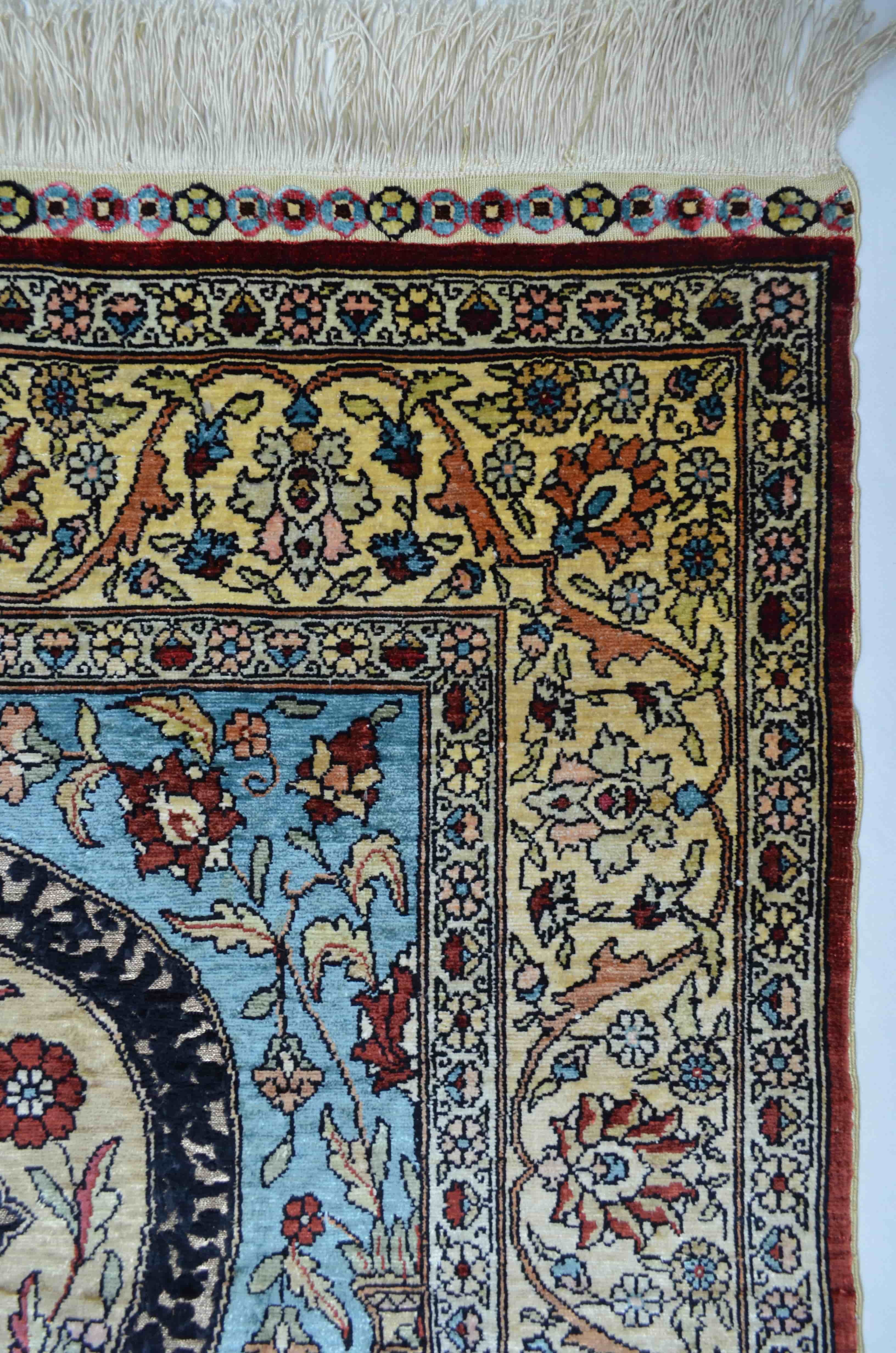 Saf İpekten El Dokuma Mihraplı Seccade Kayseri Halısı 81x138 cm (1.12 m²)