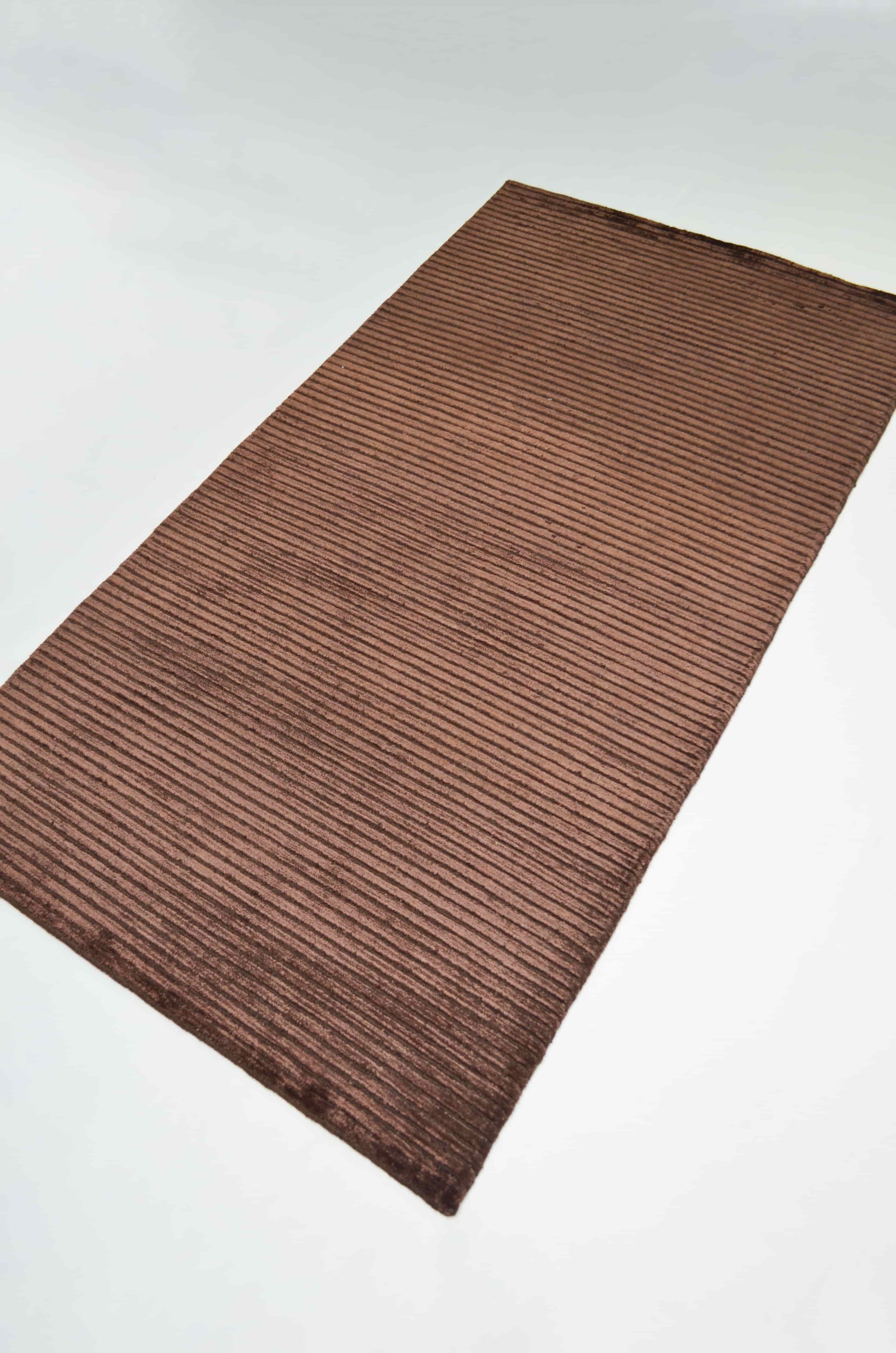 Nüans Acı Kahverengi İpek Görünümlü Viskoz Modern Çizgili El Dokuma Halı 80x150 cm (1.2 m²)