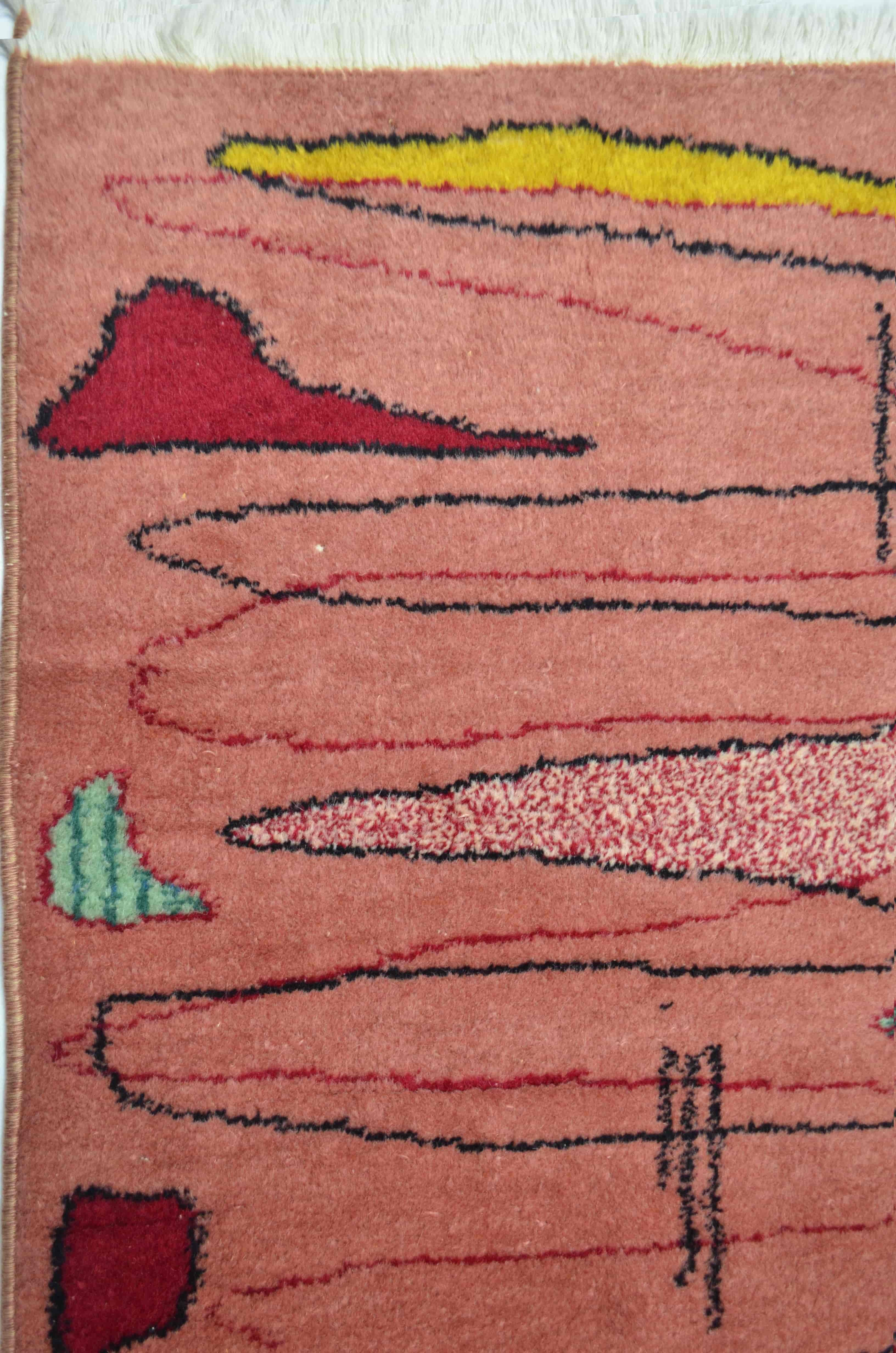 Zeki Müren Tasarımı Pembe Renk ve Geometrik Desenli Isparta Halısı 123x211 cm (2.60 m²)