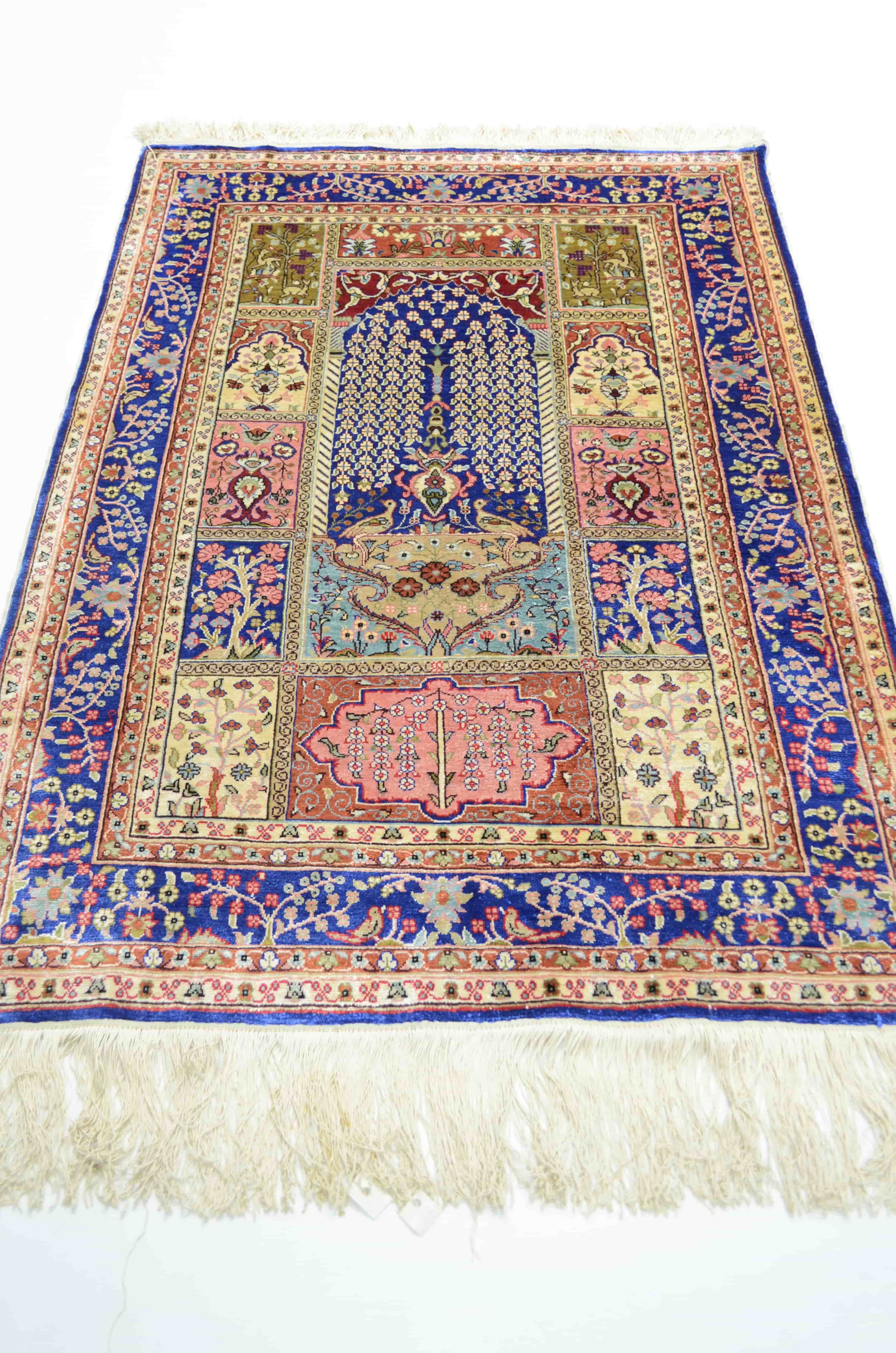 Saf İpekten El Dokuma Namazlık Kayseri Halısı 78x116 cm (0.90 m²)