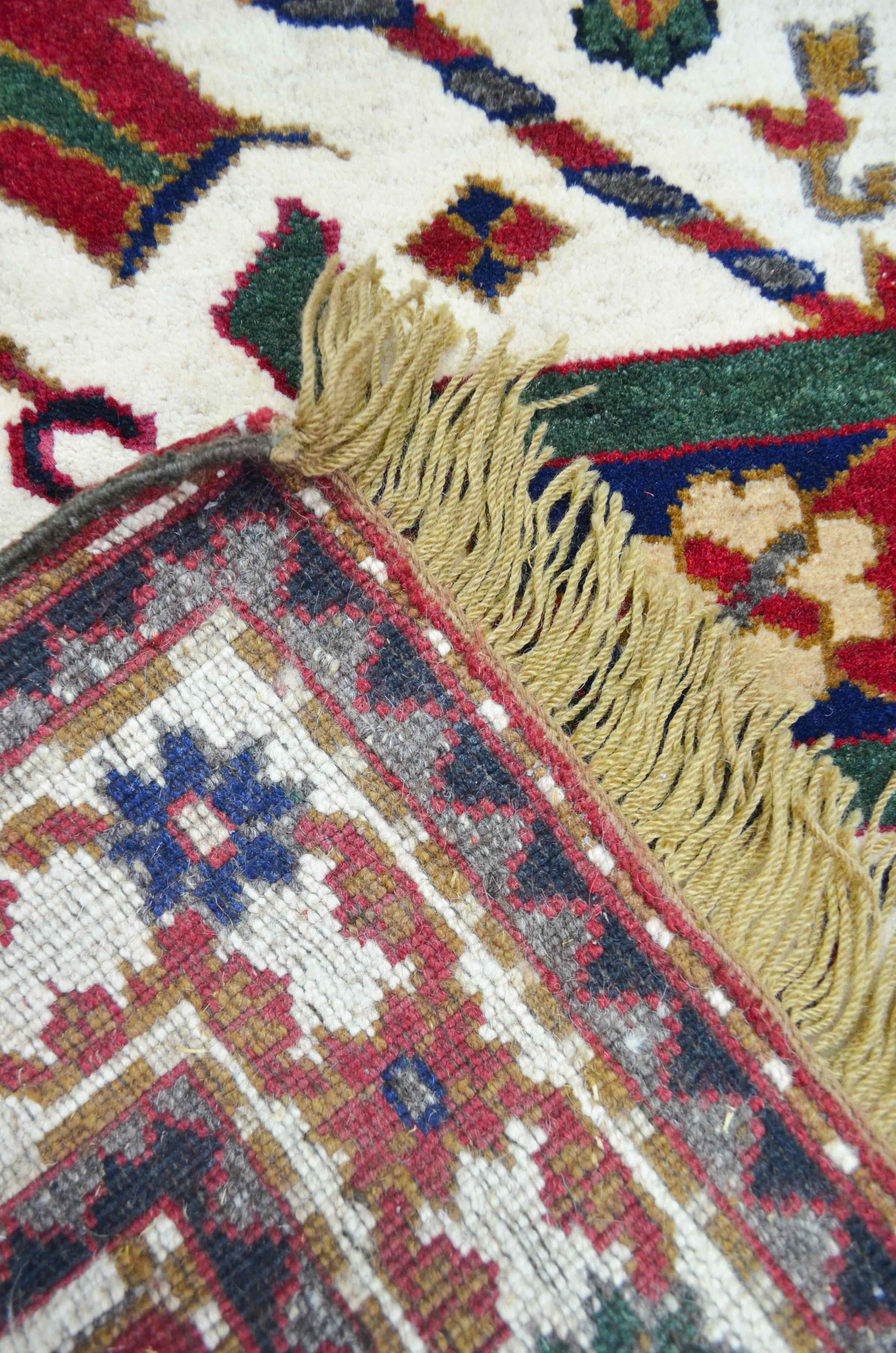 Ejder Motifli Yünden El Dokuma Bordo Renk Kars Halısı 146x198 cm (2.89 m²)