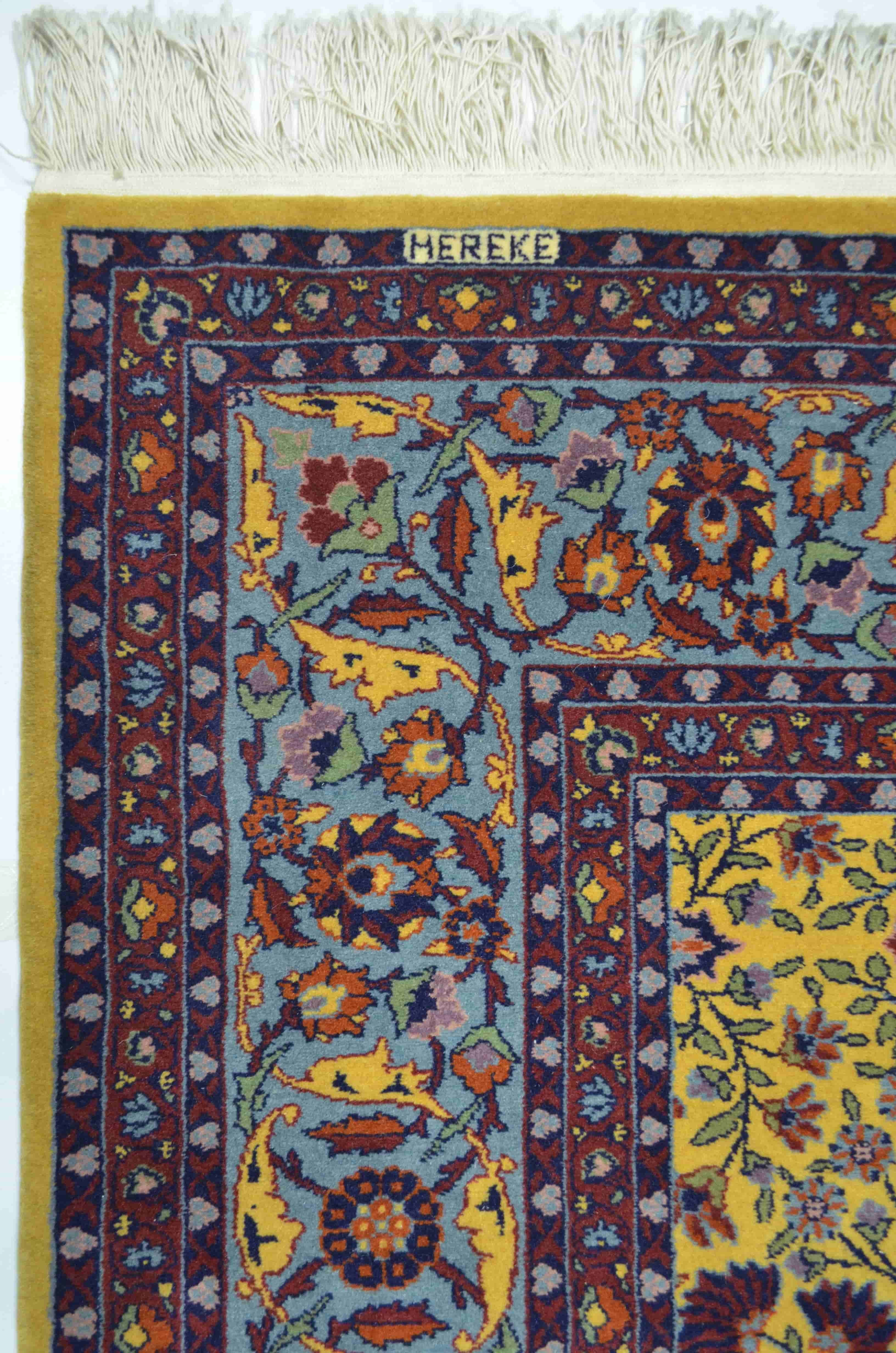 Yedi Dağın Çiçeği Desenli Sarı Renk Geleneksel El Dokuma Hereke Halısı 151x202 cm (3.05 m²)