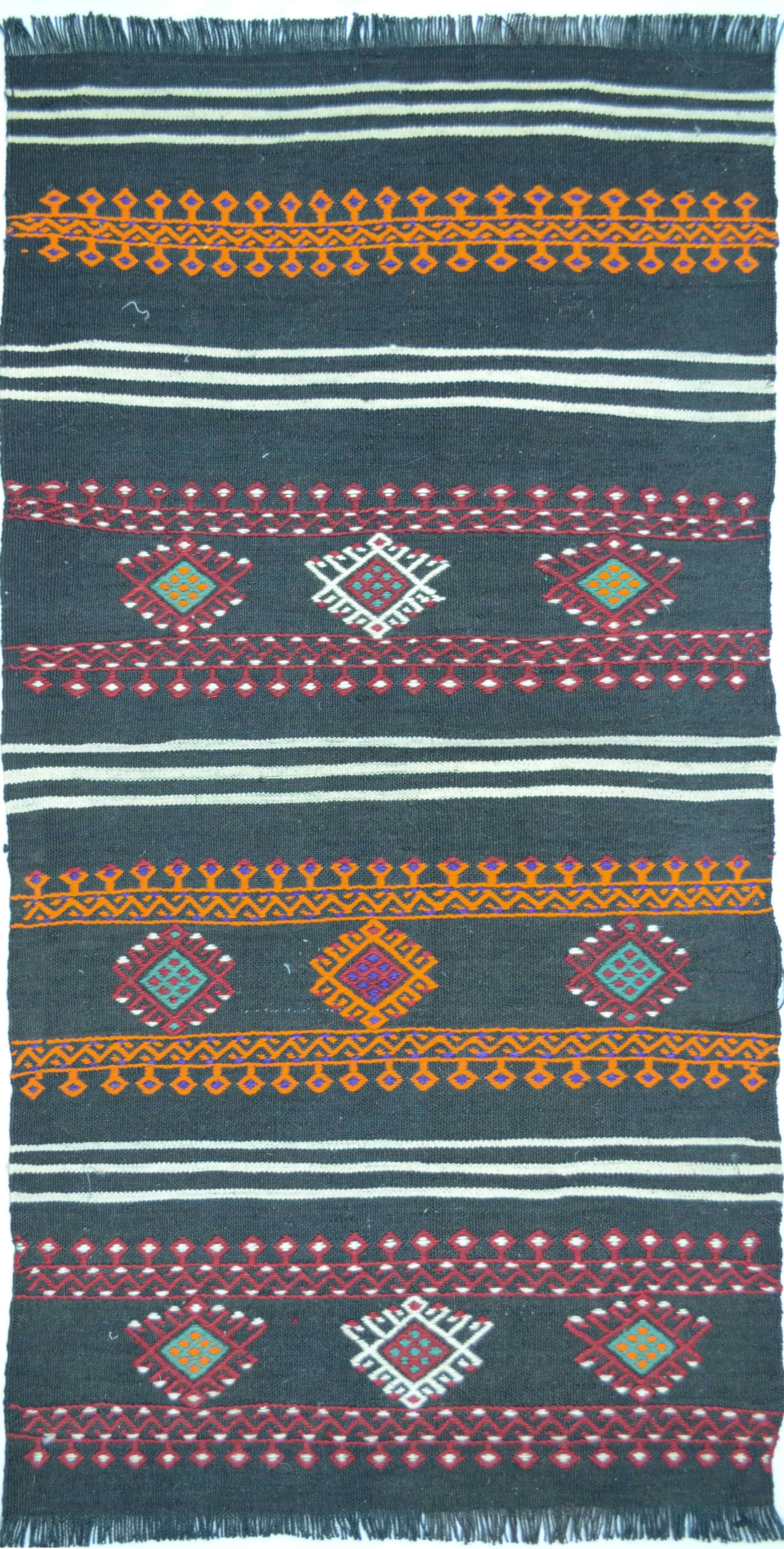 Yünden El Dokuma Siyah Renk Antika Kilim 58x112 cm (0,65 m²)