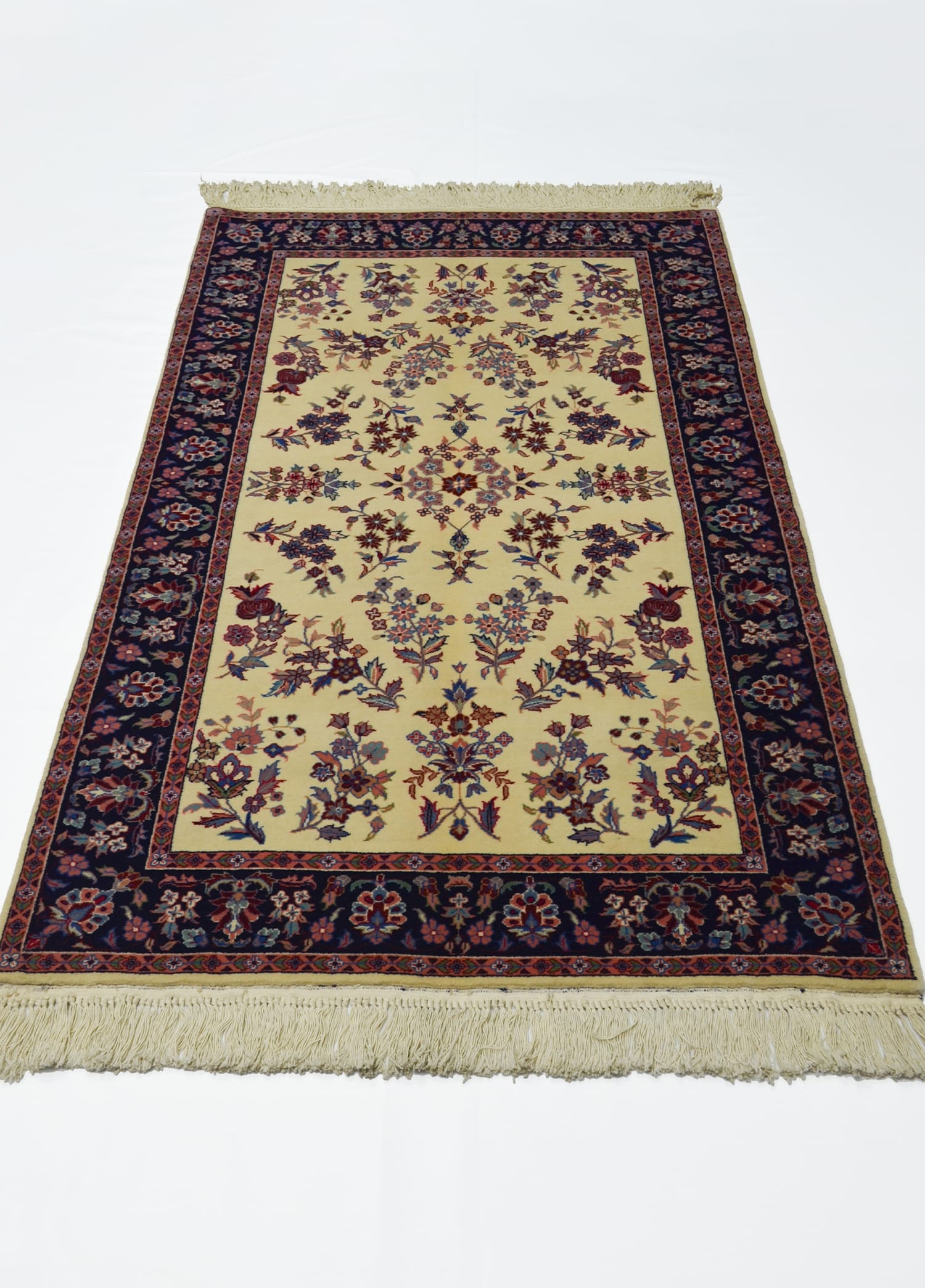 El Dokuma Çiçekli İran İsfahan Halısı 92x155 cm (1.43 m²)