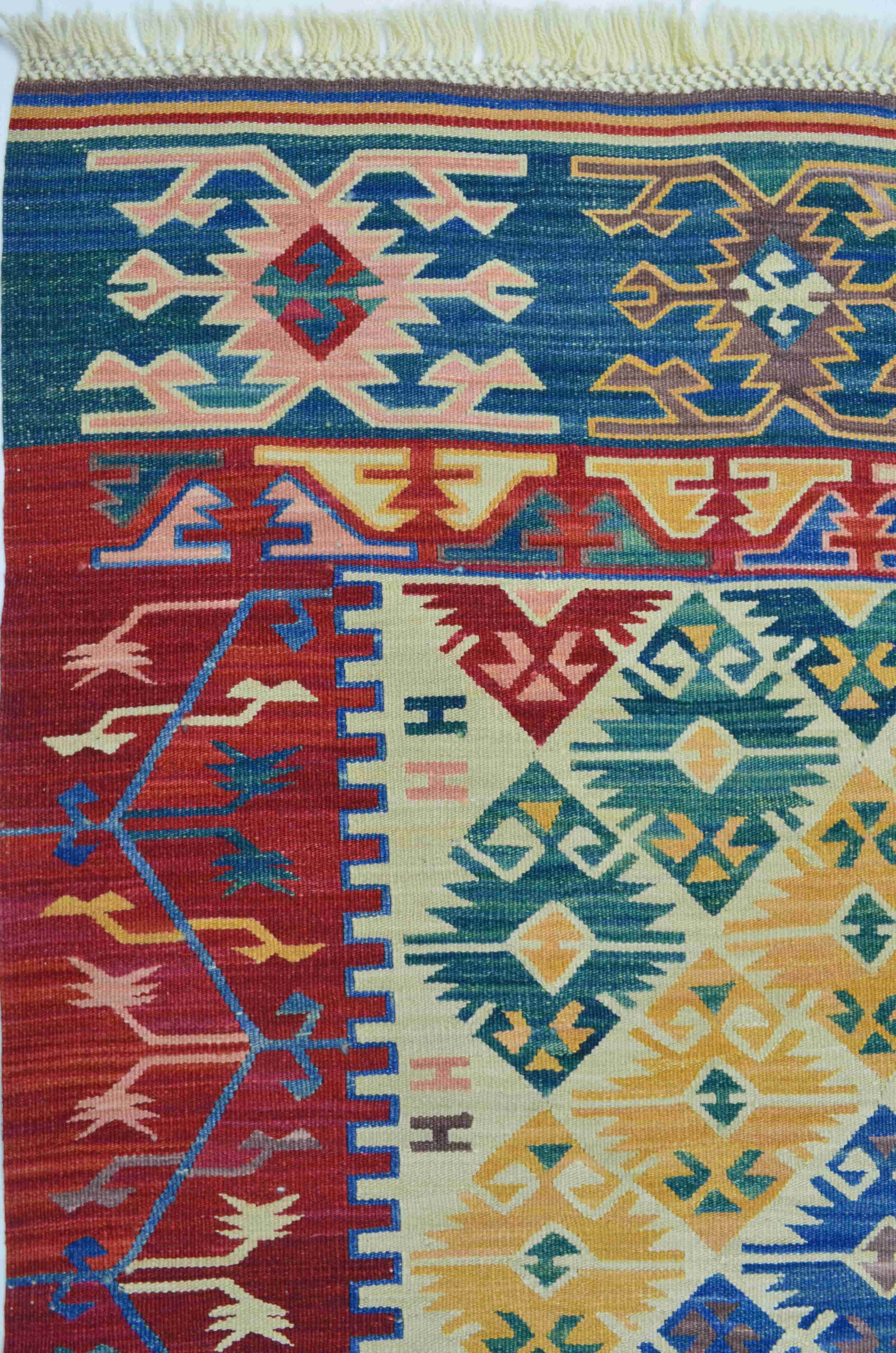 El Dokuma Renkli Kirmen Yünü ve Doğal Kök Boya Kilim 120x180 cm (2.16 m²)