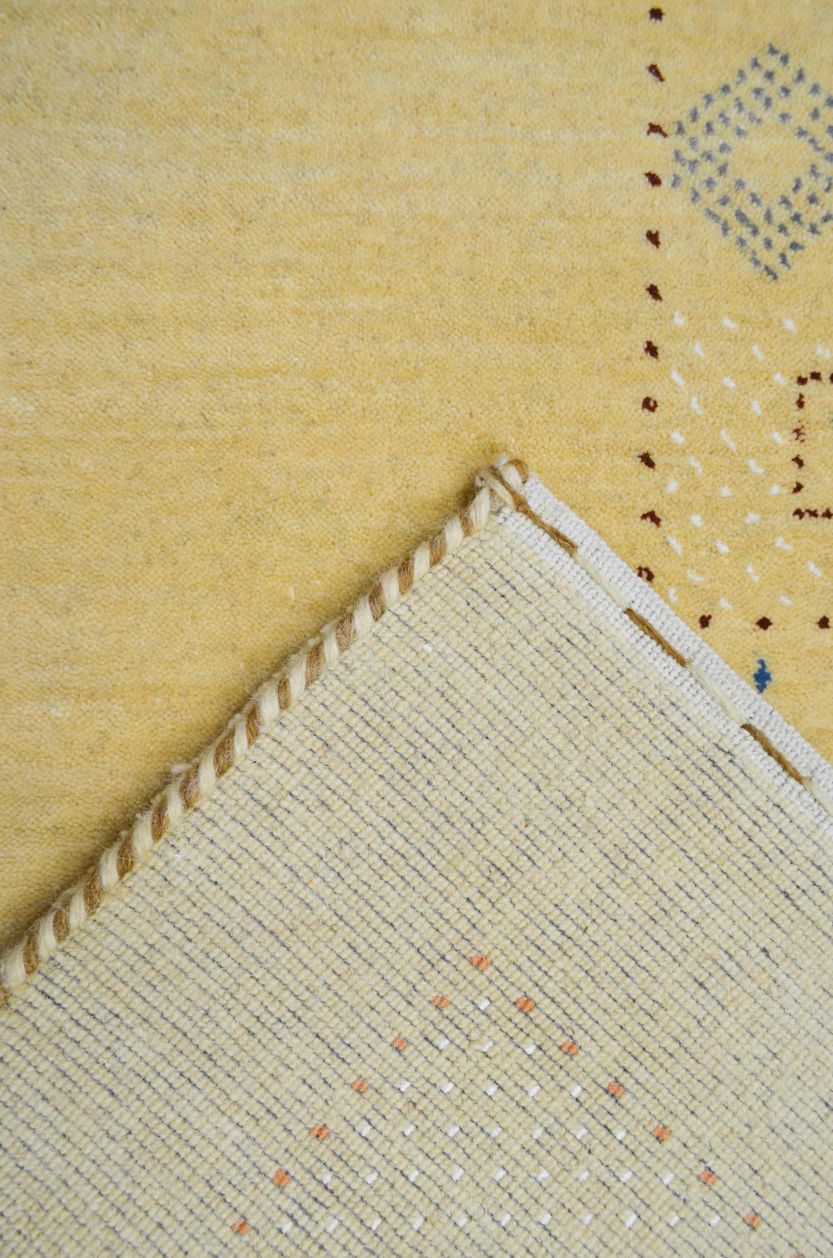 Lori Bej Renk Modern El Dokuma Halısı 140x200 cm (2.8 m²)