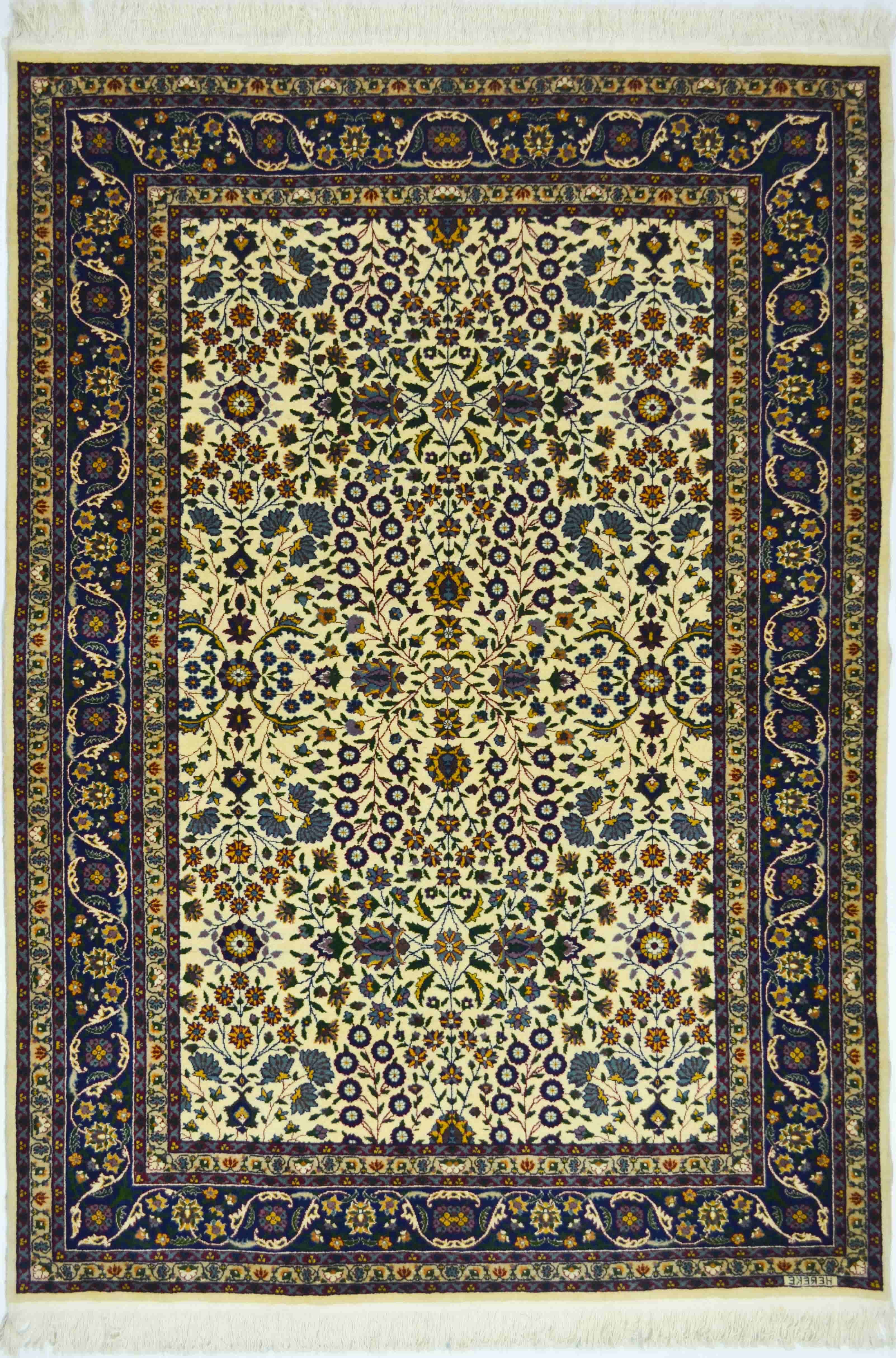 Yedi Dağın Çiçeği Desenli Krem Renk El Dokuma Hereke Halısı 140x195 cm (2.73 m²)