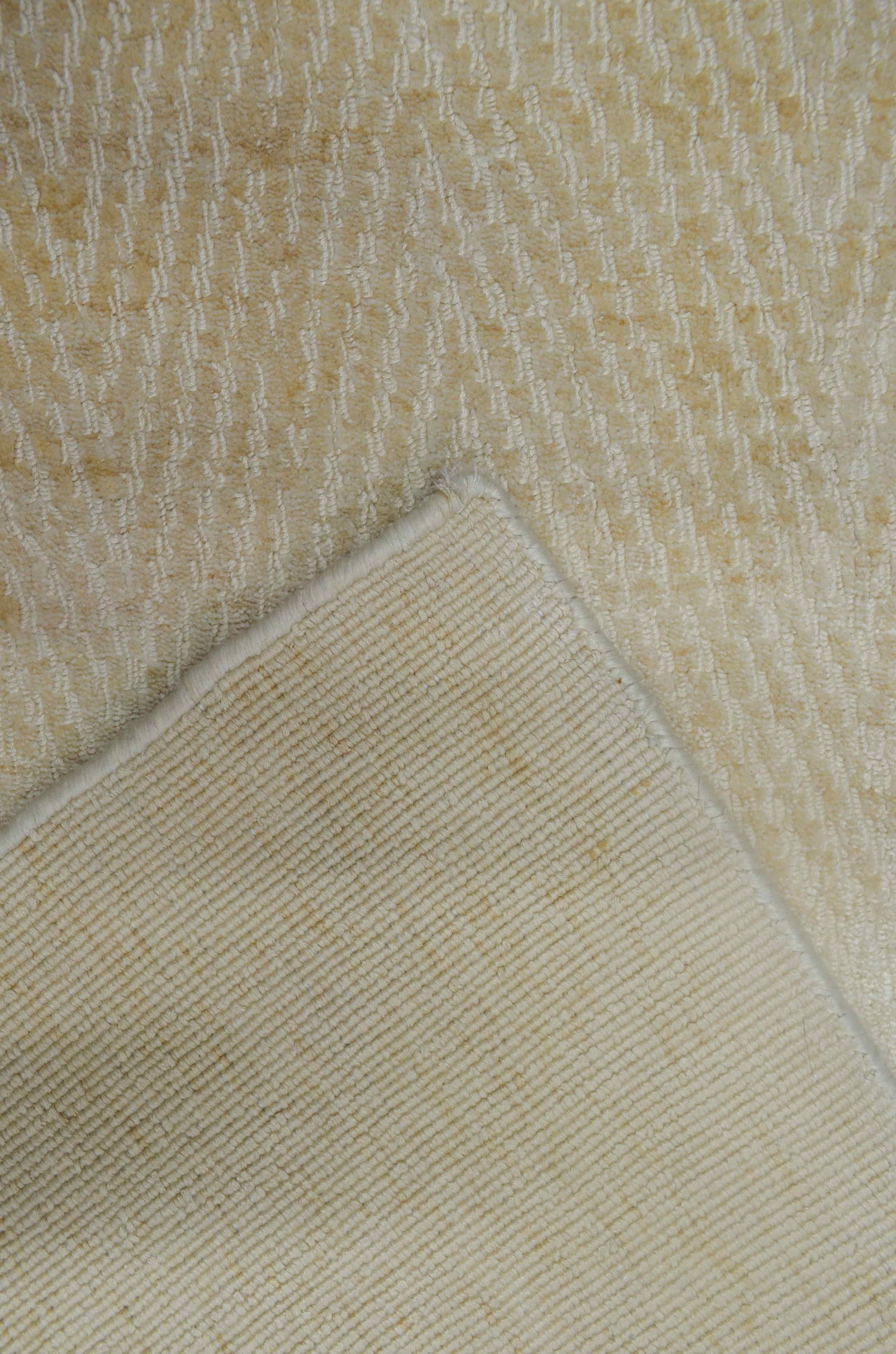 Nüans Açık Bej Renk İpek Görünümlü Zigzag Desenli Viskoz Modern El Dokuma Halı 80x150 cm (1.2 m²)