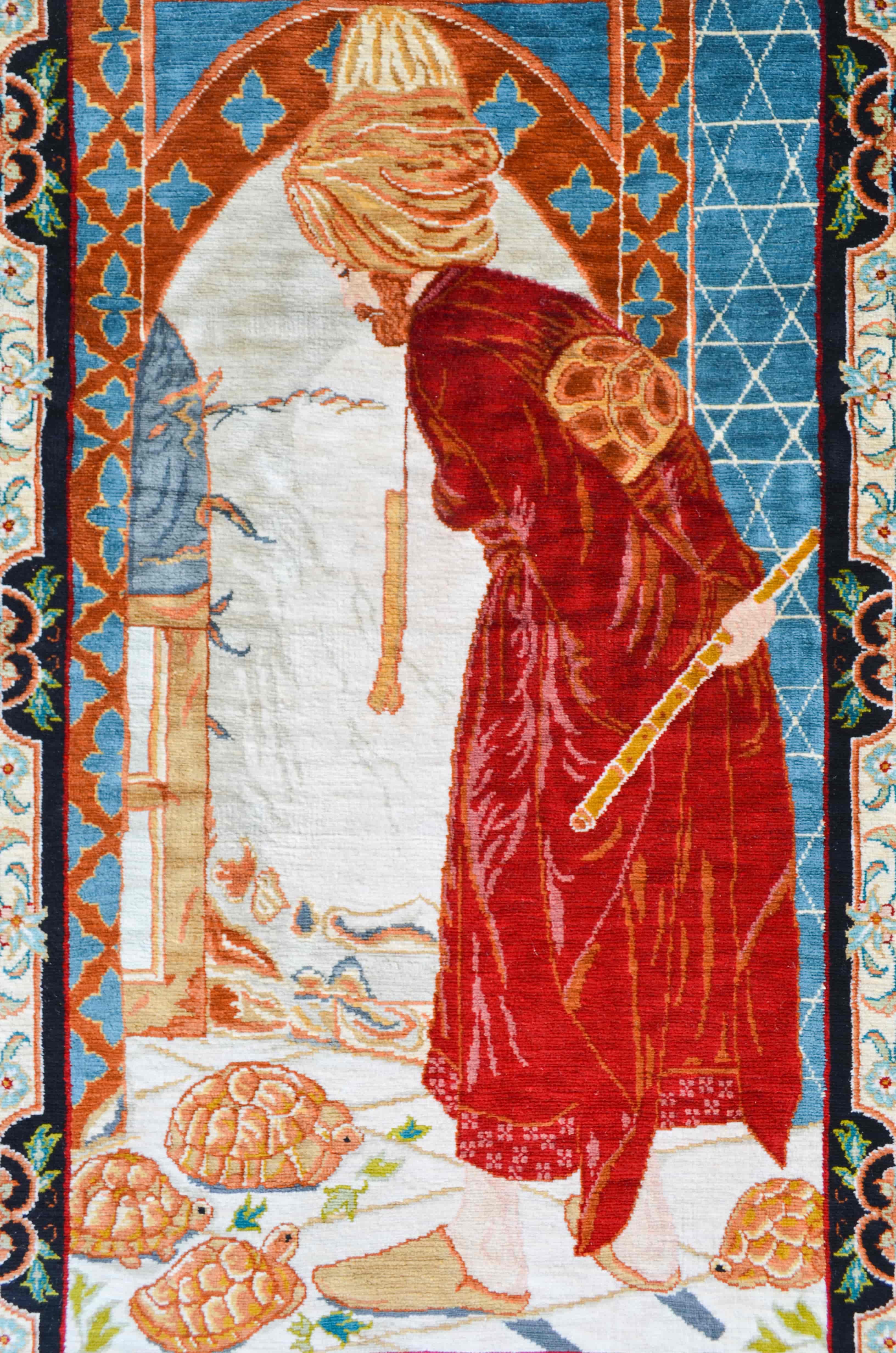 Kaplumbağa Terbiyecisi Desenli Saf İpek El Dokuma Duvar Halısı (36x60 cm)