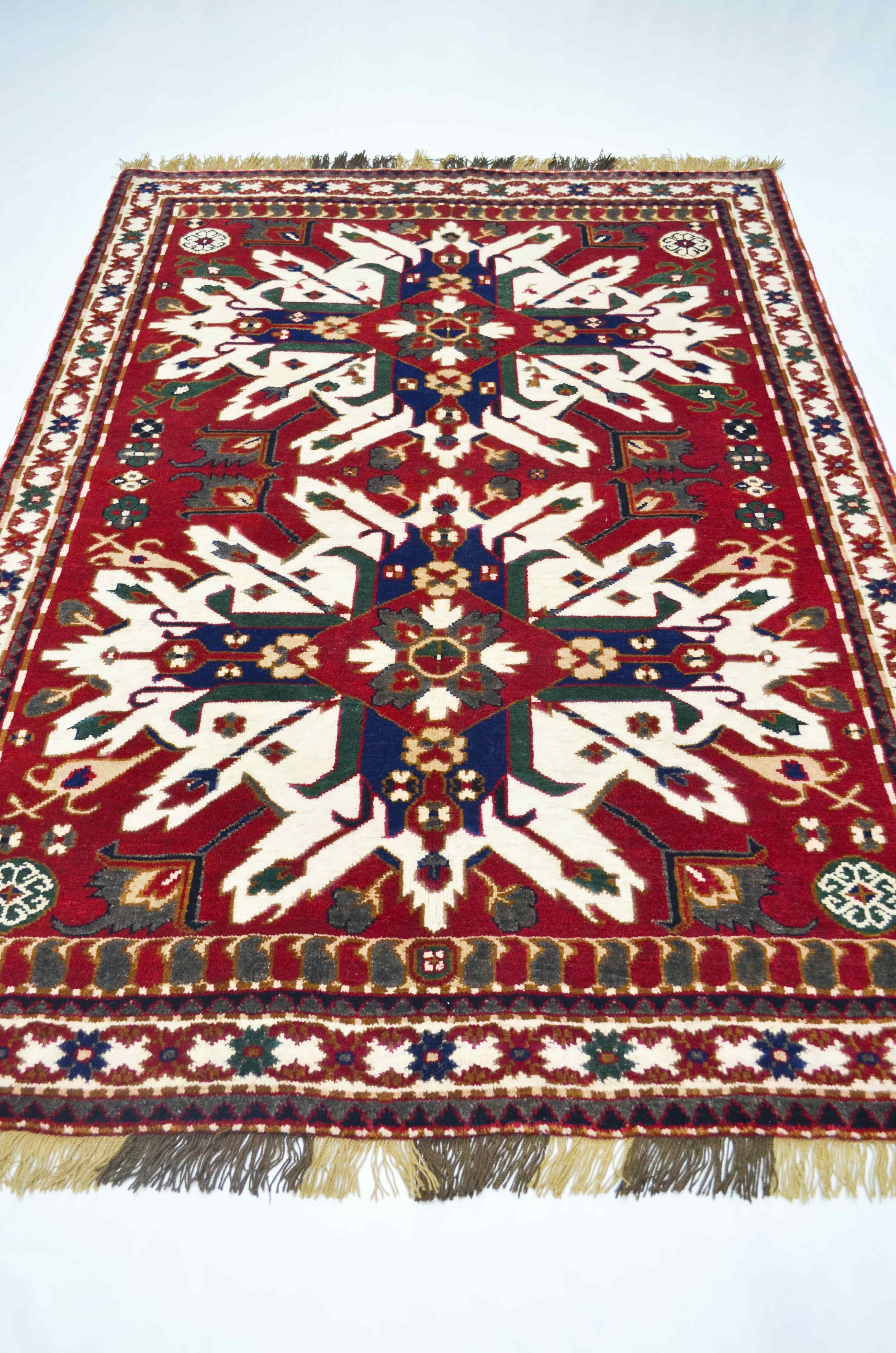 Ejder Motifli Yünden El Dokuma Bordo Renk Kars Halısı 146x198 cm (2.89 m²)