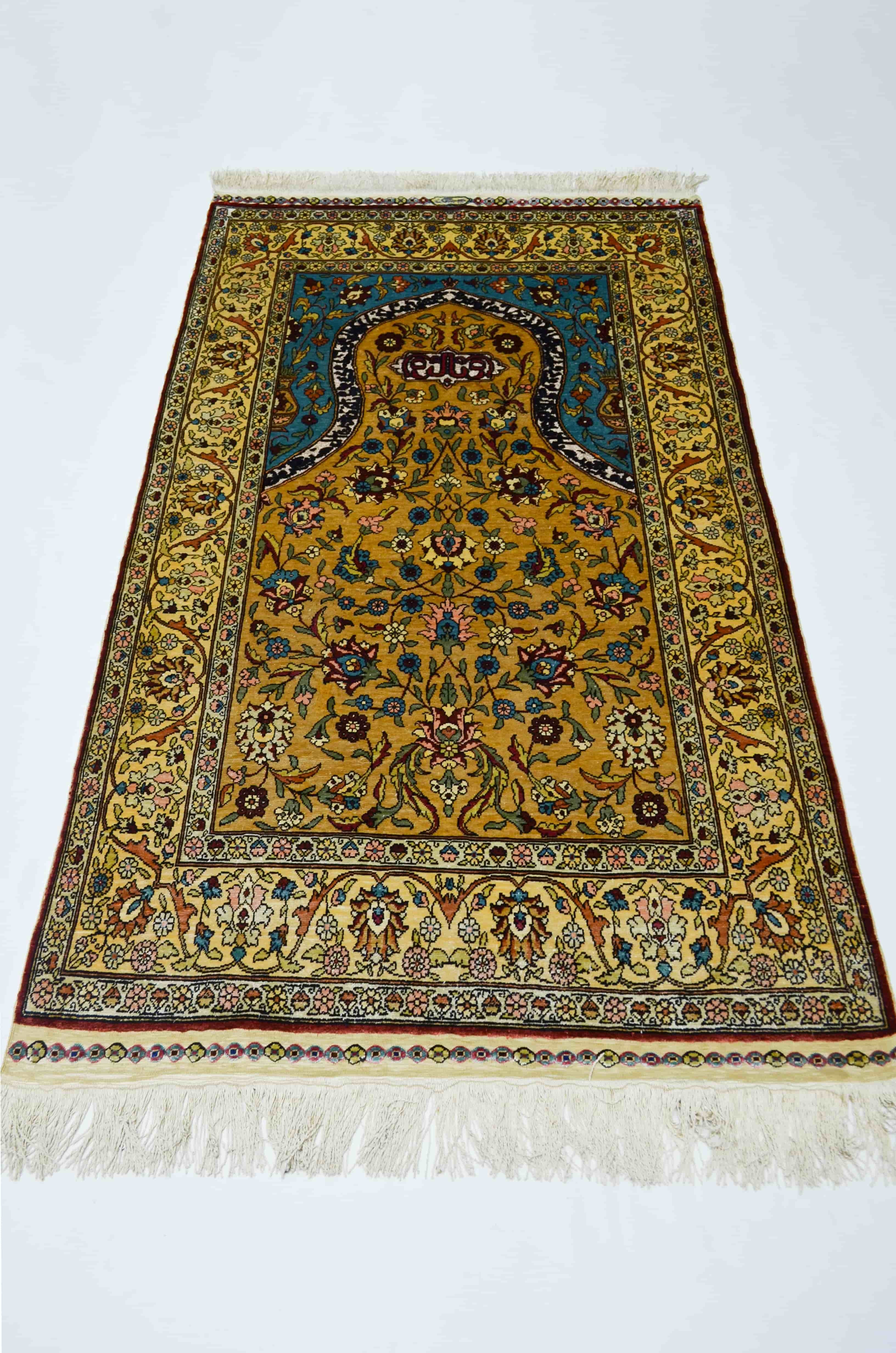 Saf İpekten El Dokuma Mihraplı Seccade Kayseri Halısı 81x138 cm (1.12 m²)