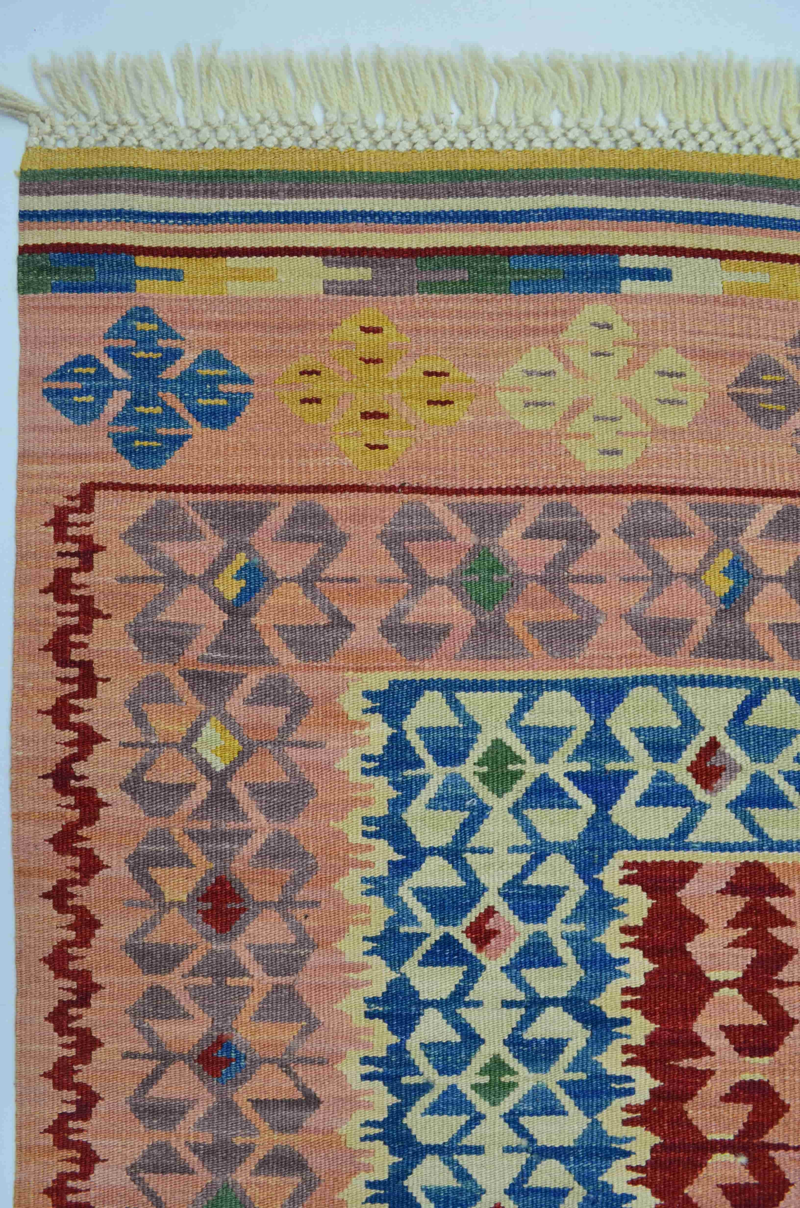 El Dokuma Renkli Kirmen Yünü ve Doğal Kök Boya Kilim 120x180 cm (2.16 m²)